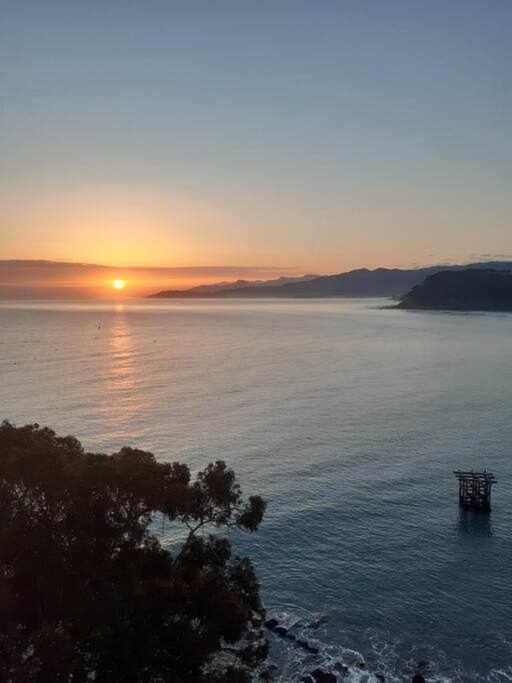 Respirando Salitre En * Lastres
