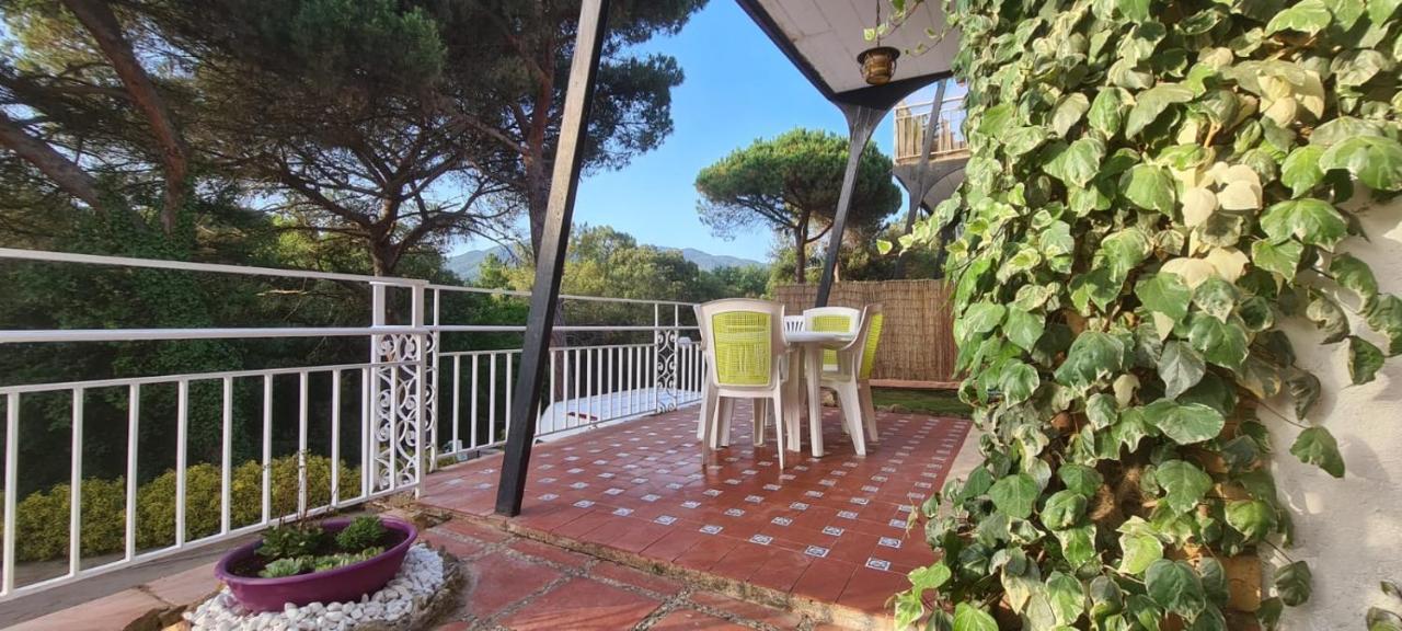 Belda Familiar Junto A Pinedas Mediterraneas *