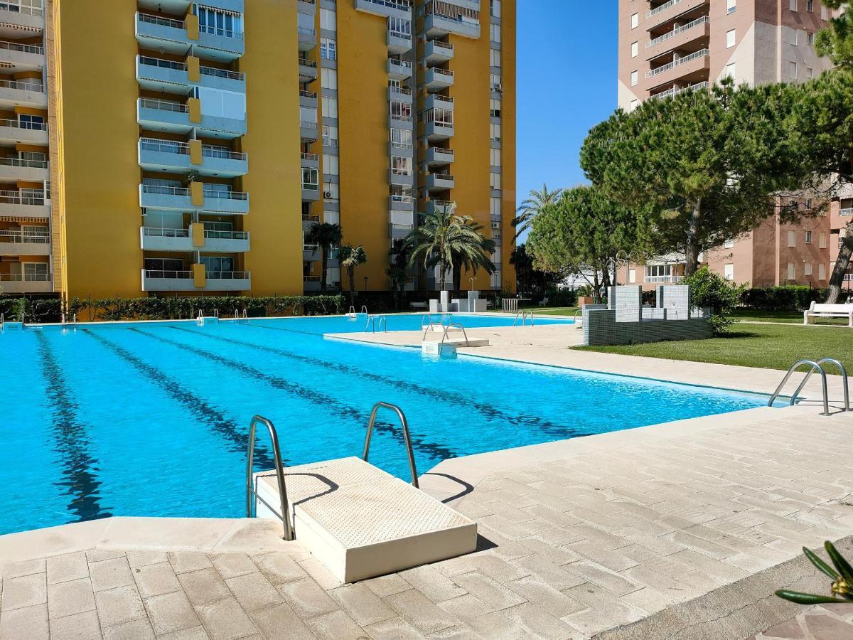 Global Properties, Con Piscina En Residencial Brezo Canet d'En Berenguer