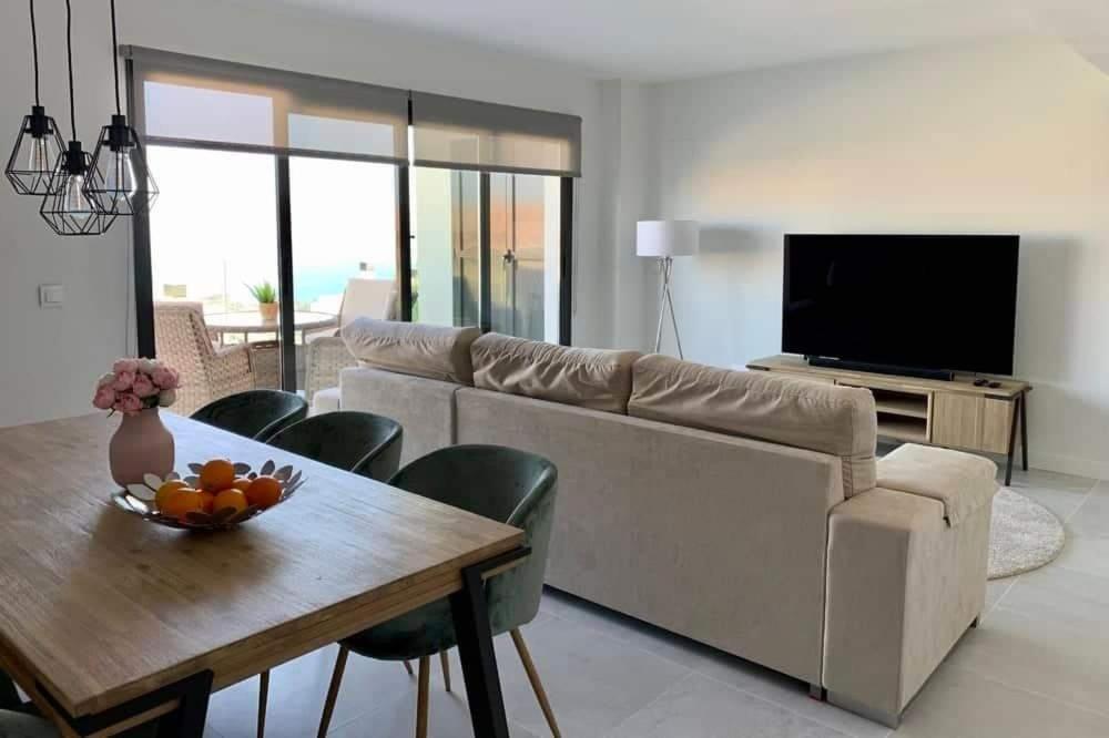 Penthouse Rocas Blancas Apartment