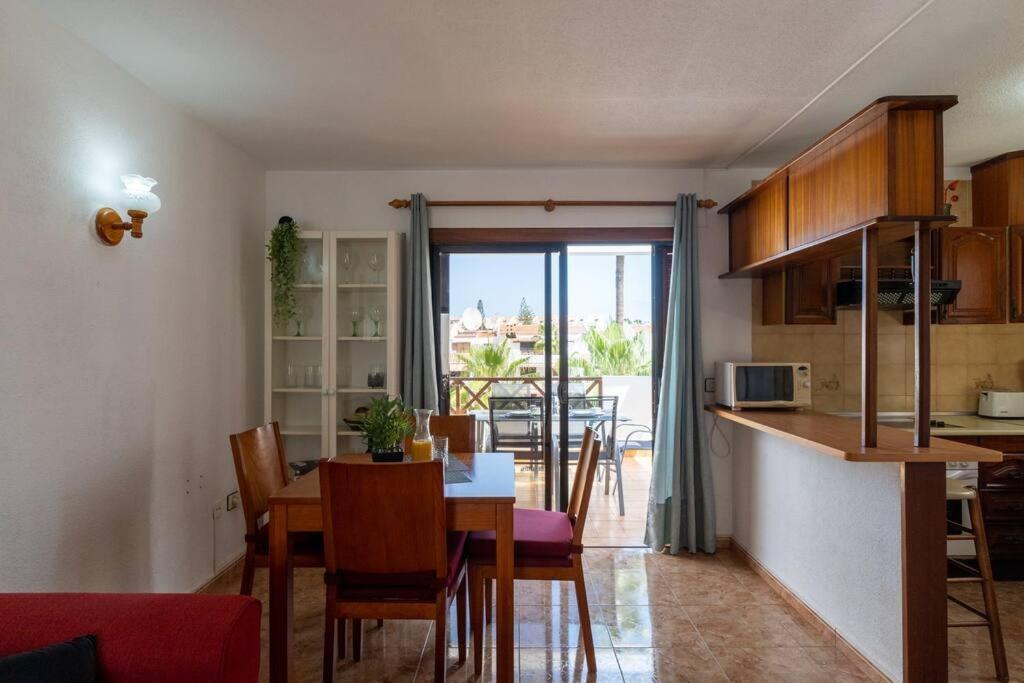 Con 2 Terrazas En Cristianos Apartamento