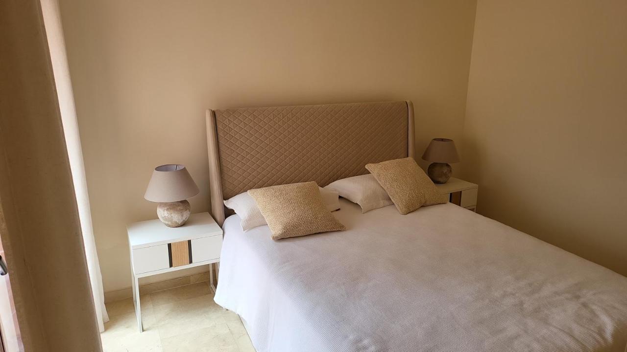 Apartamento Geweldig In Alcazares Direct Aan De Boulevard