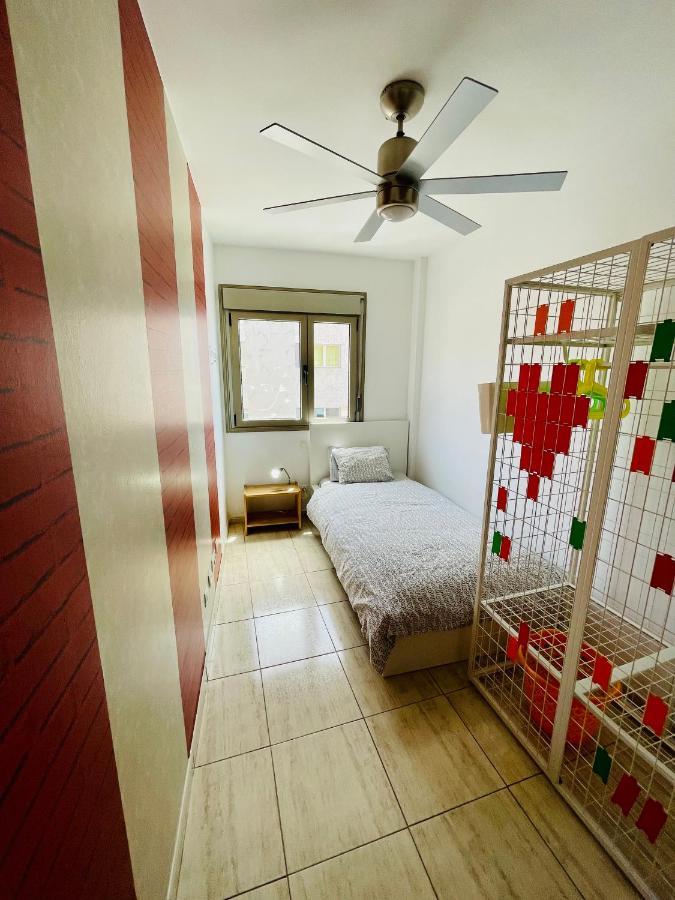 Apartamento Piso Amplio Familiar *