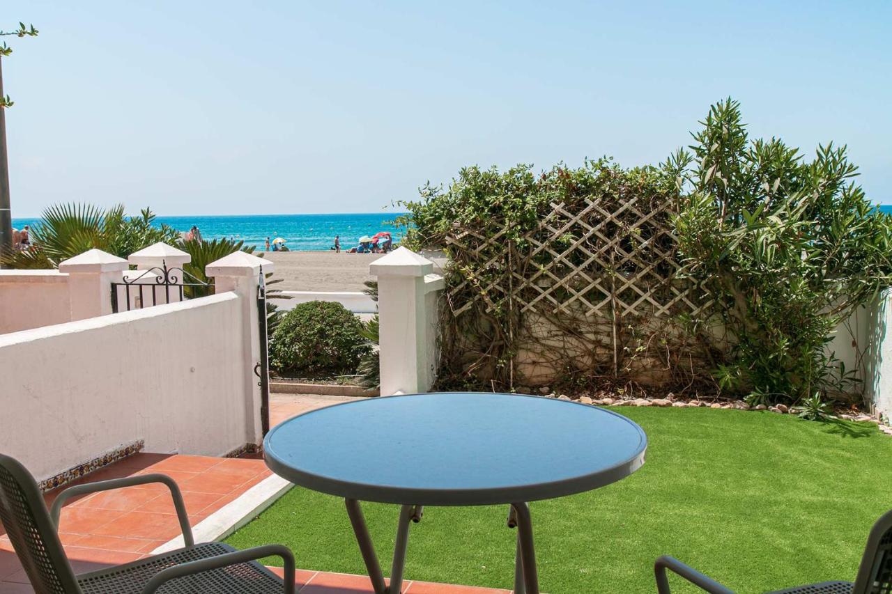 Apartamento Buganvillas Primera Linea De Playa Apartment