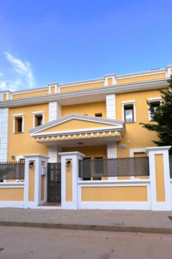 Apartamento Imperial - Chalet Independiente En