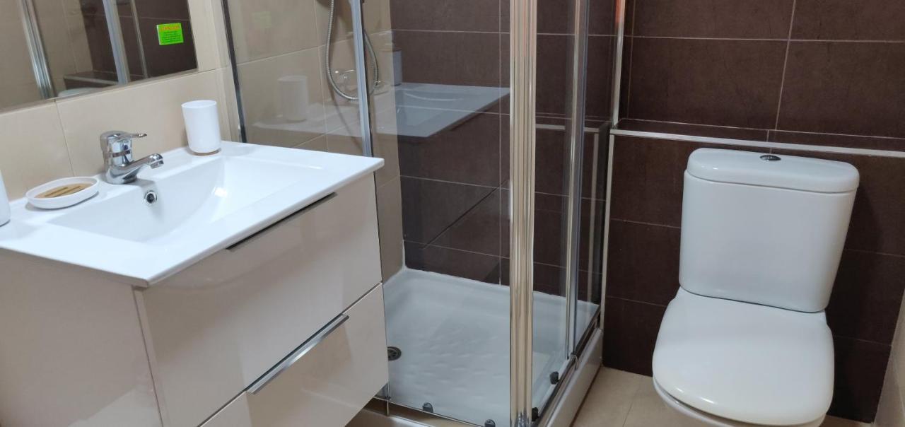 Apartamento En Canet Playa Con Parking *