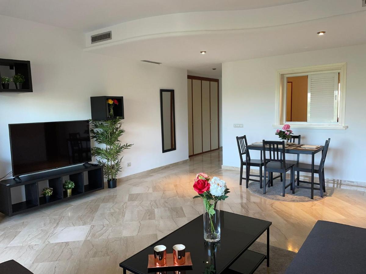 En La Zona Puerto Banus Noray Playa Apartamento *