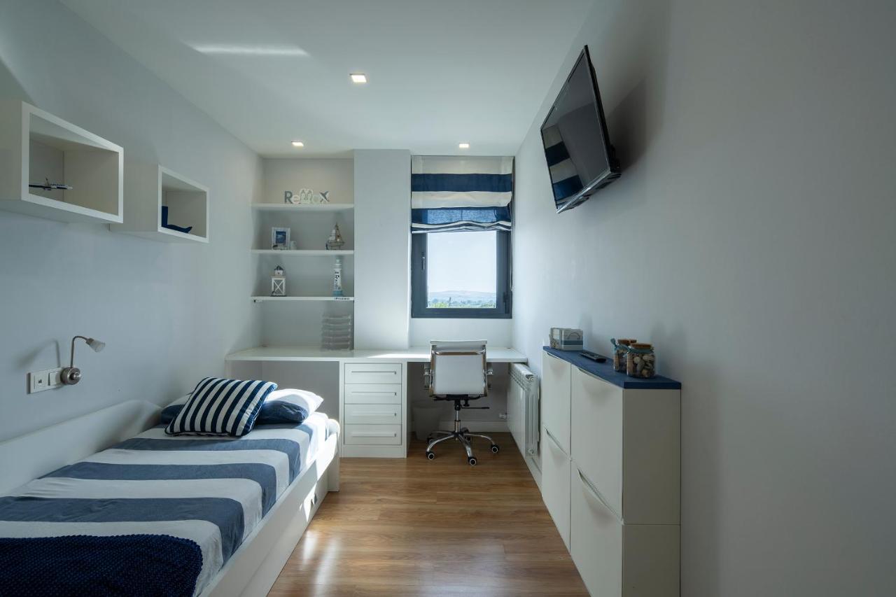Guni Jardines Apartment *