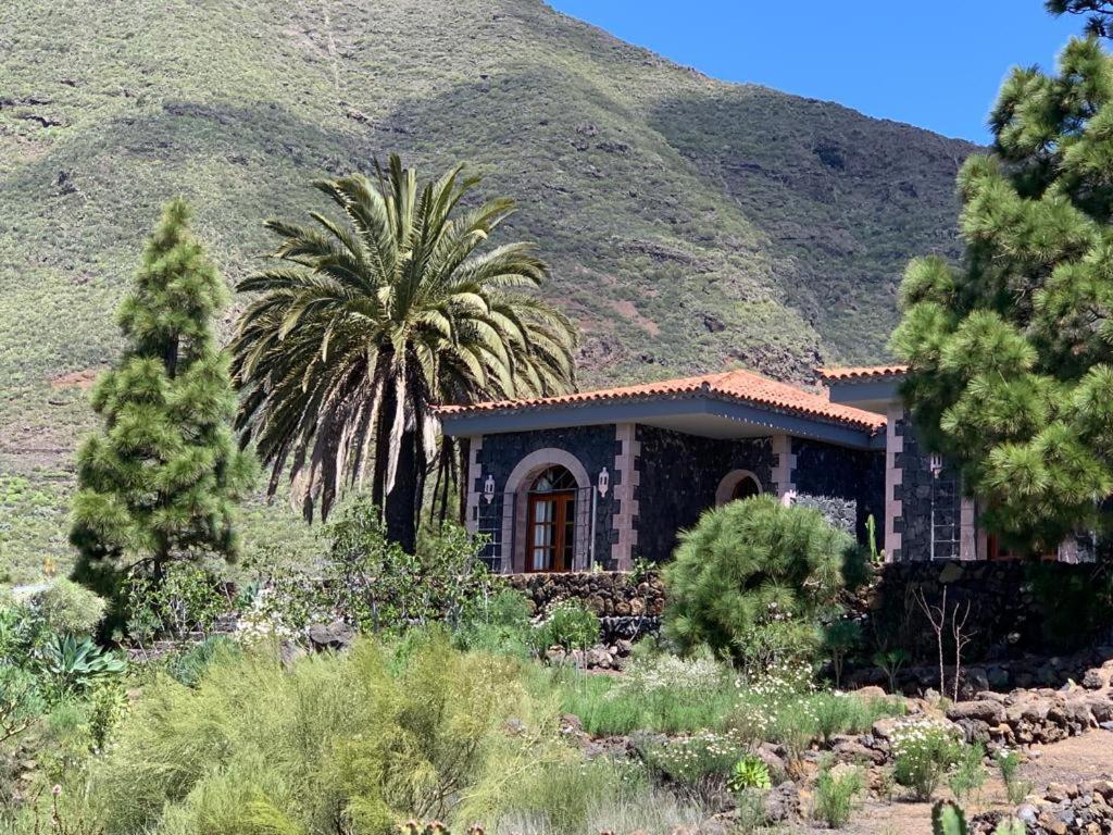 Luxury In Nature With Swimming Pool Luxus-finca In Der Mit Pool, De Lujo En La Naturaleza Con Piscina Villa