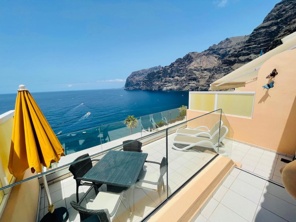 Apartment Magnificent Apt. With Sea View, Cliff & Marina Santiago Del Teide