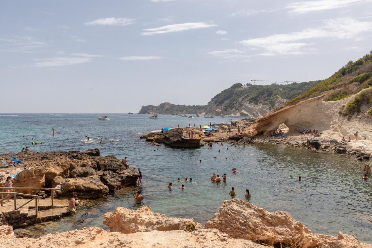Cala Blanca House *