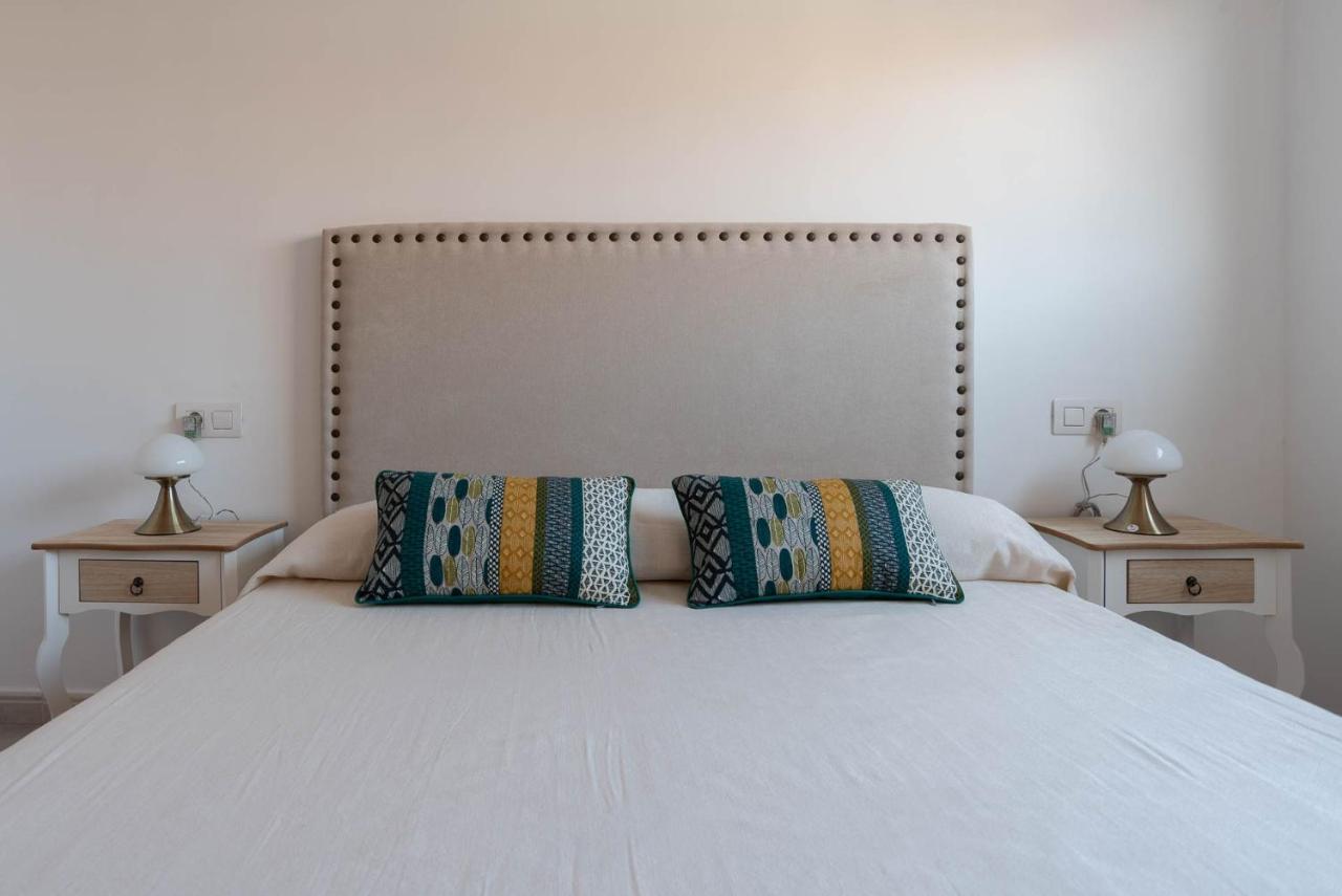 Nuevo Y Moderno Con Aire Acondicionado - El Cid 4 Apartment
