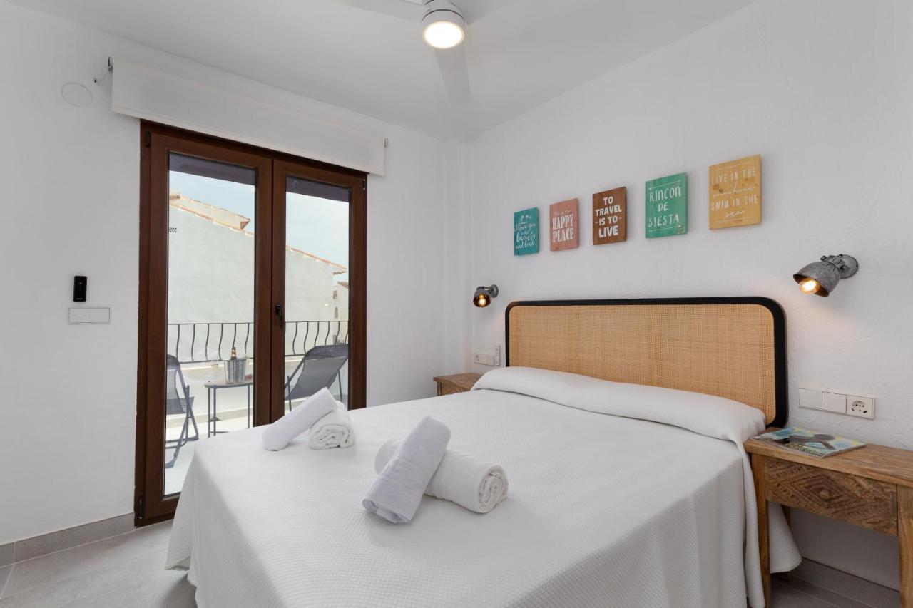 Cala Blanca House *