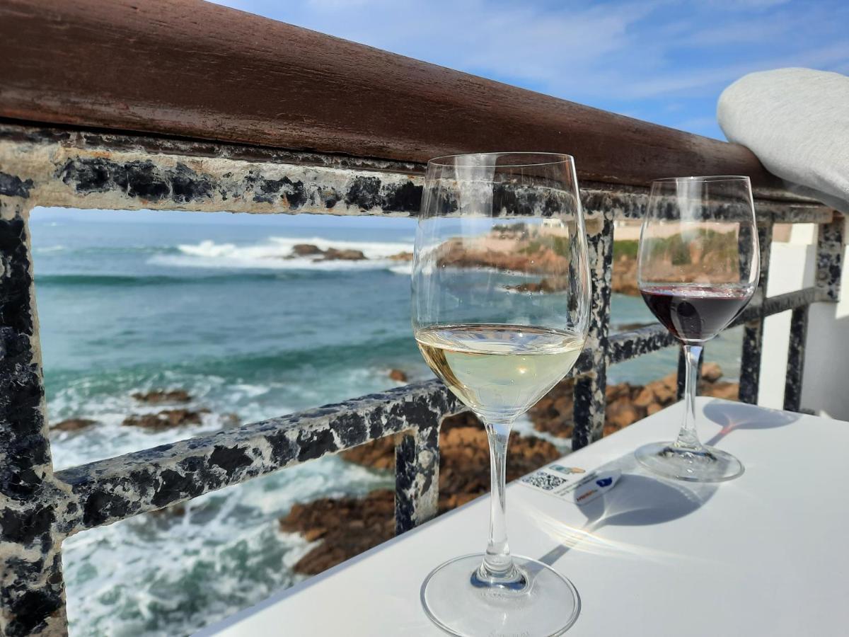 House Of Whales, Con Vistas Al Mar En Caion Apartment Cayon