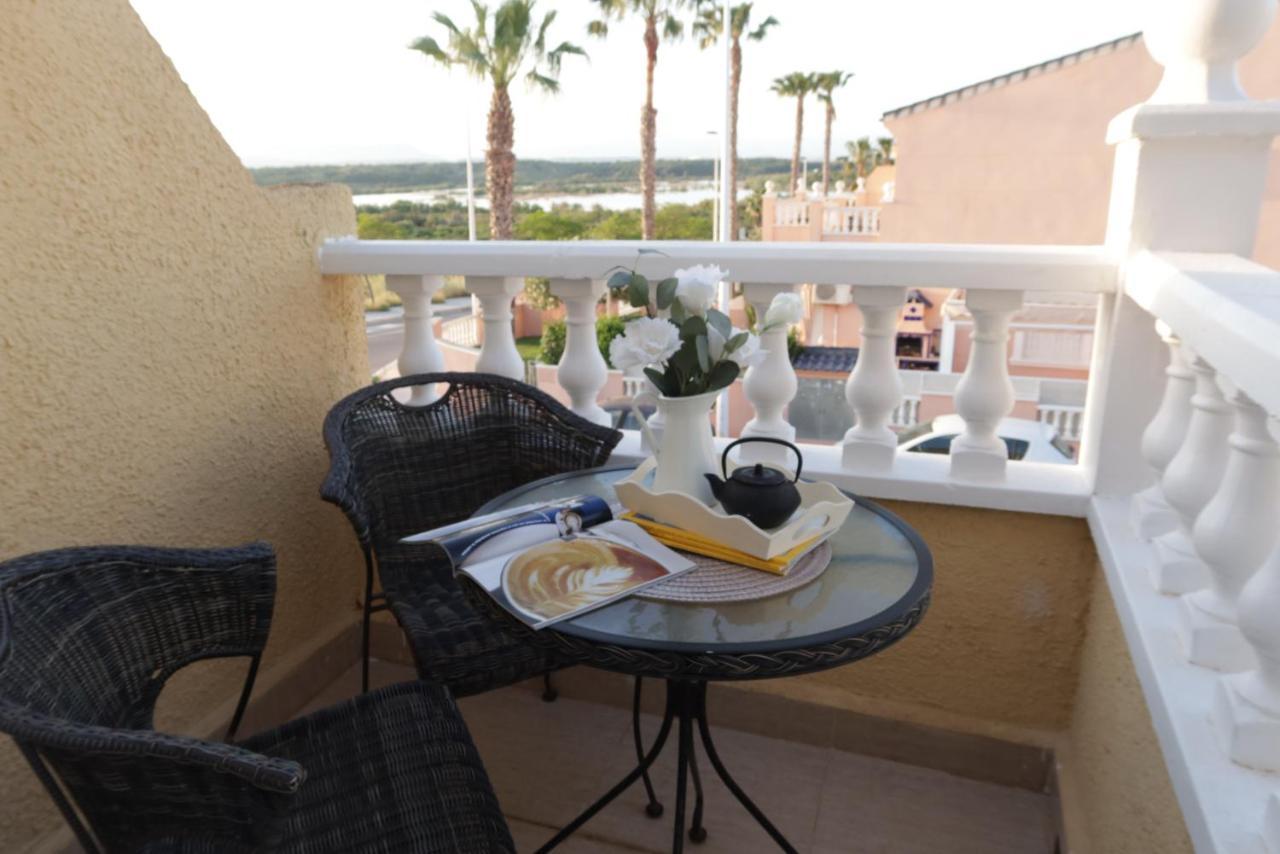 Casa Jirafa Con La Vista
