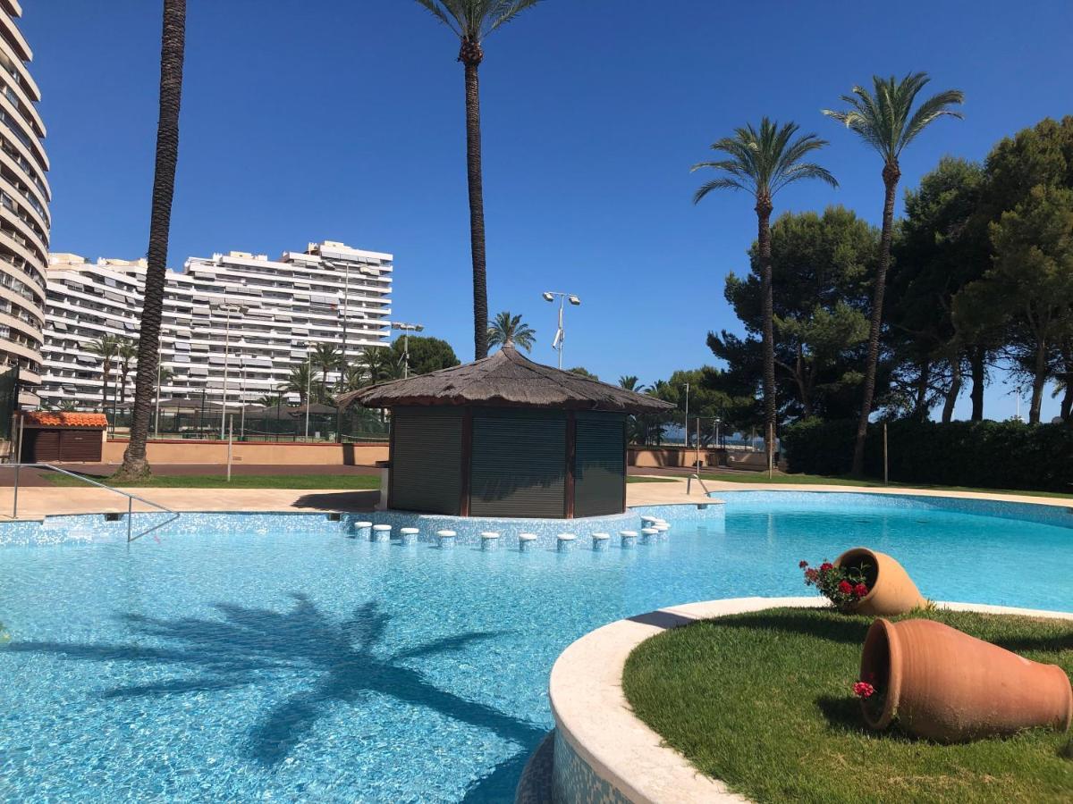- Florazar Ii Con Piscina, Tenis Y Club Social