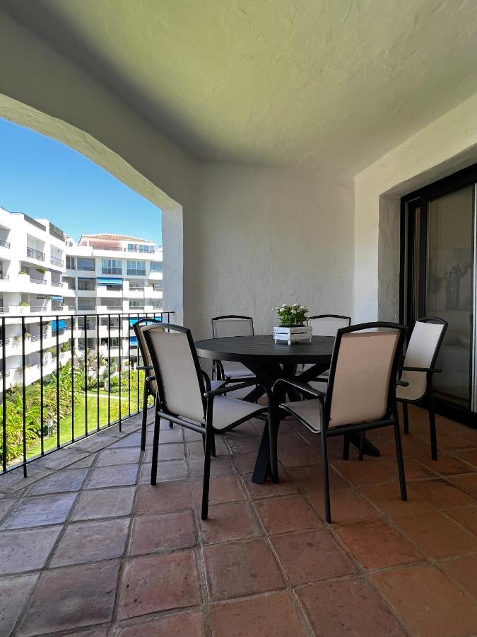 Jardines Del Puerto For Up To 6, Totally Refurbished 2025, Gardens, Pools, Garage, Wifi Marbella