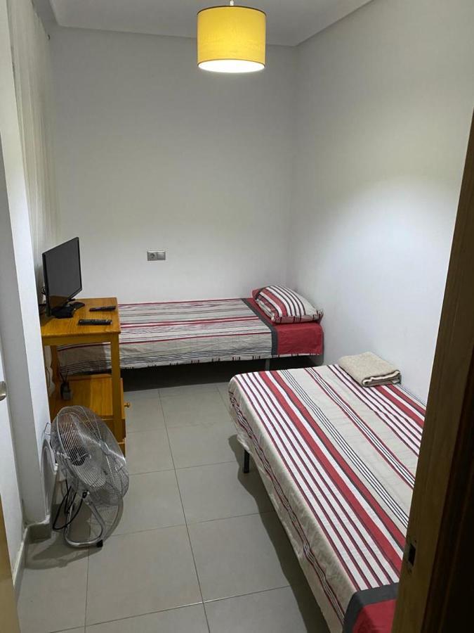 Calido Atico Especial Temporadas U Ocasiones Familiares Apartment Torrevieja