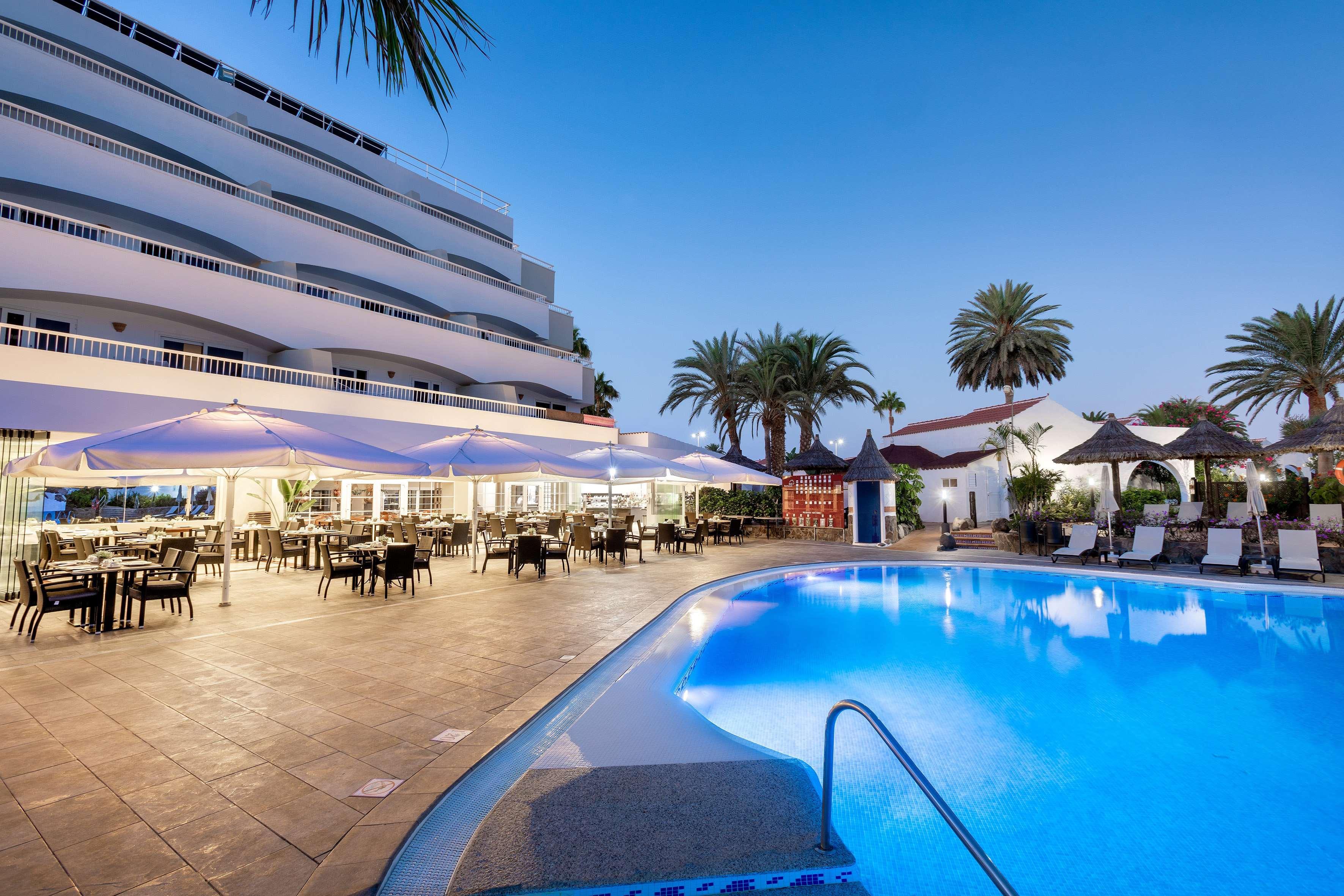 Sol Barbacan Apartahotel 4*