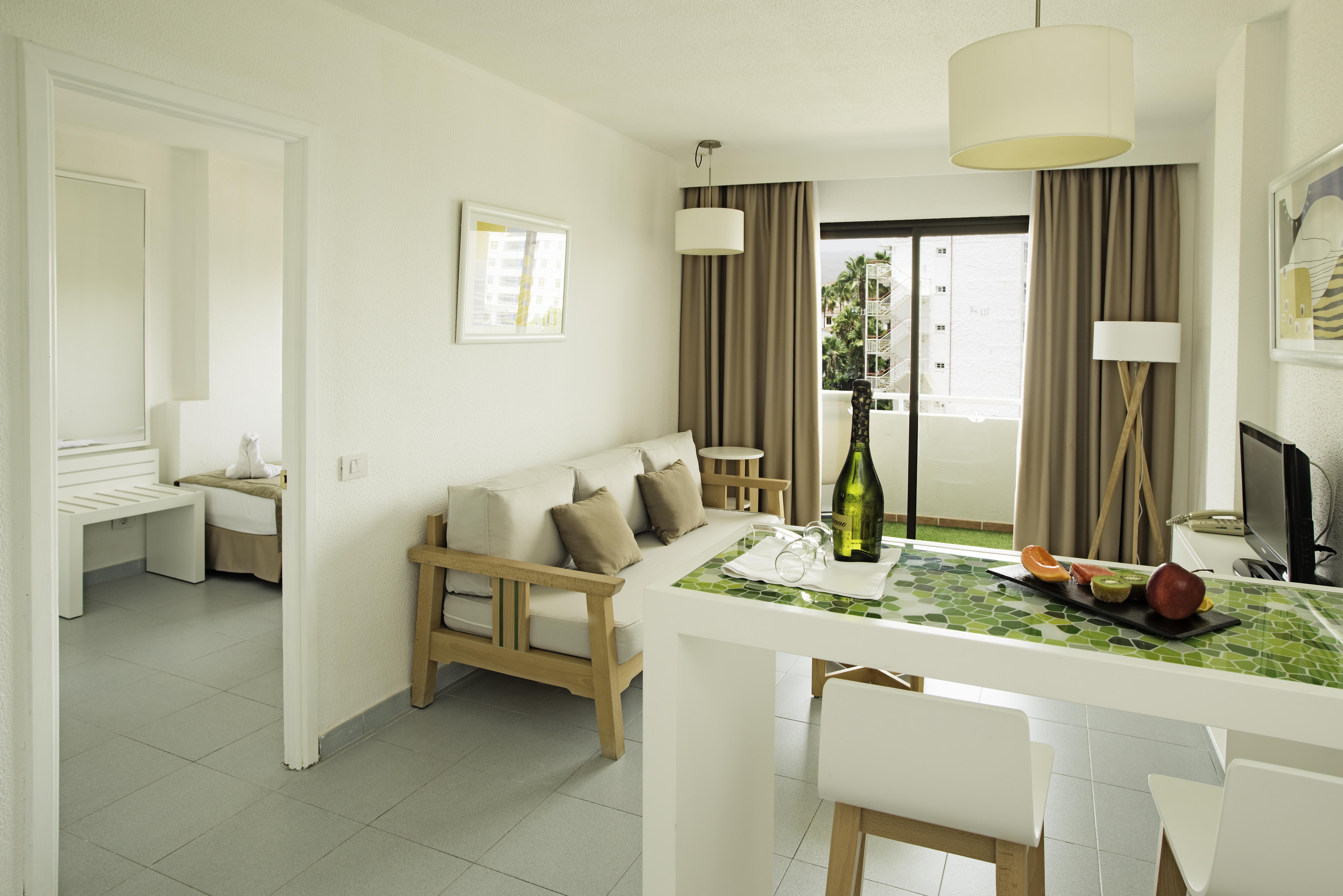 Hotel Livvo Anamar 4*