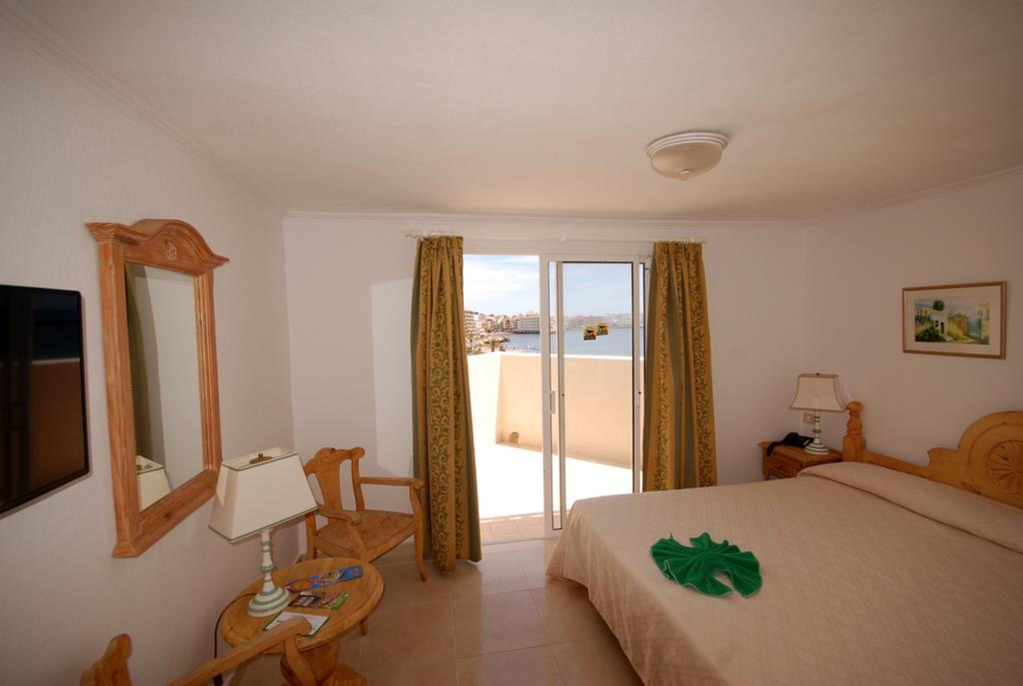 Playa Surf Cbbc Hotel 3*