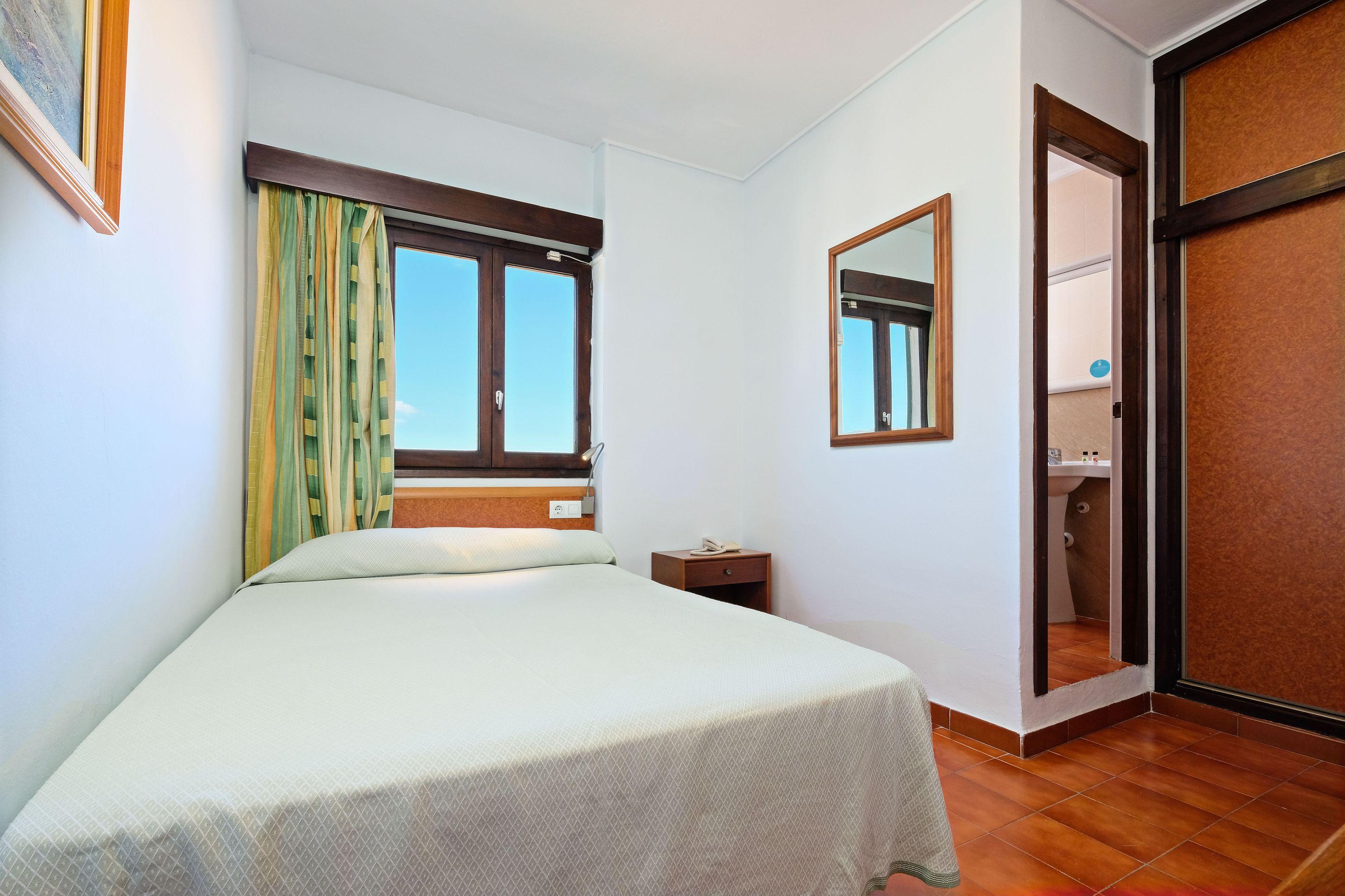 Hotel Azuline Galfi (adults Only) San Antonio Abad
