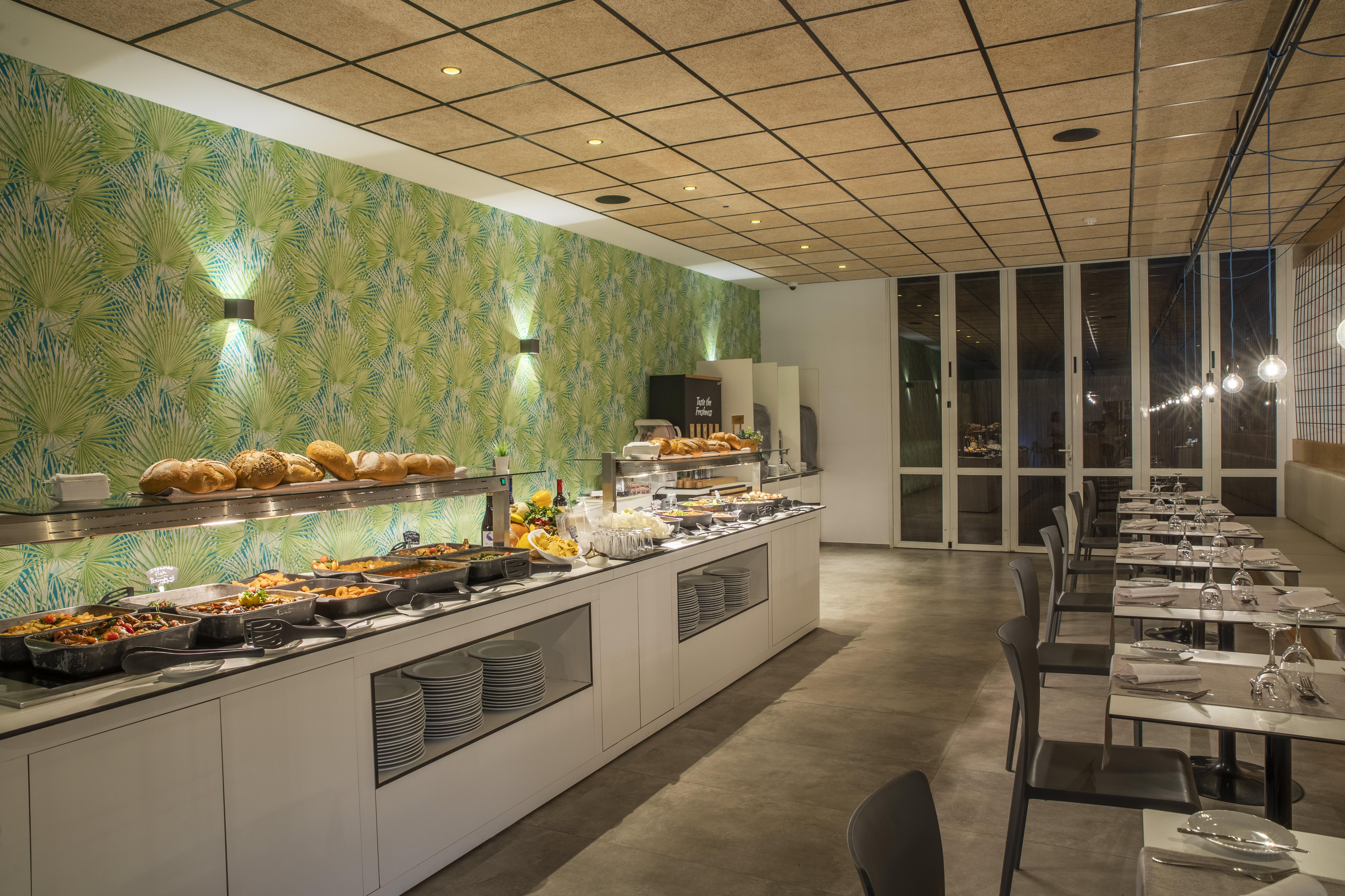 Oasis Lanz Mate Costa Teguise