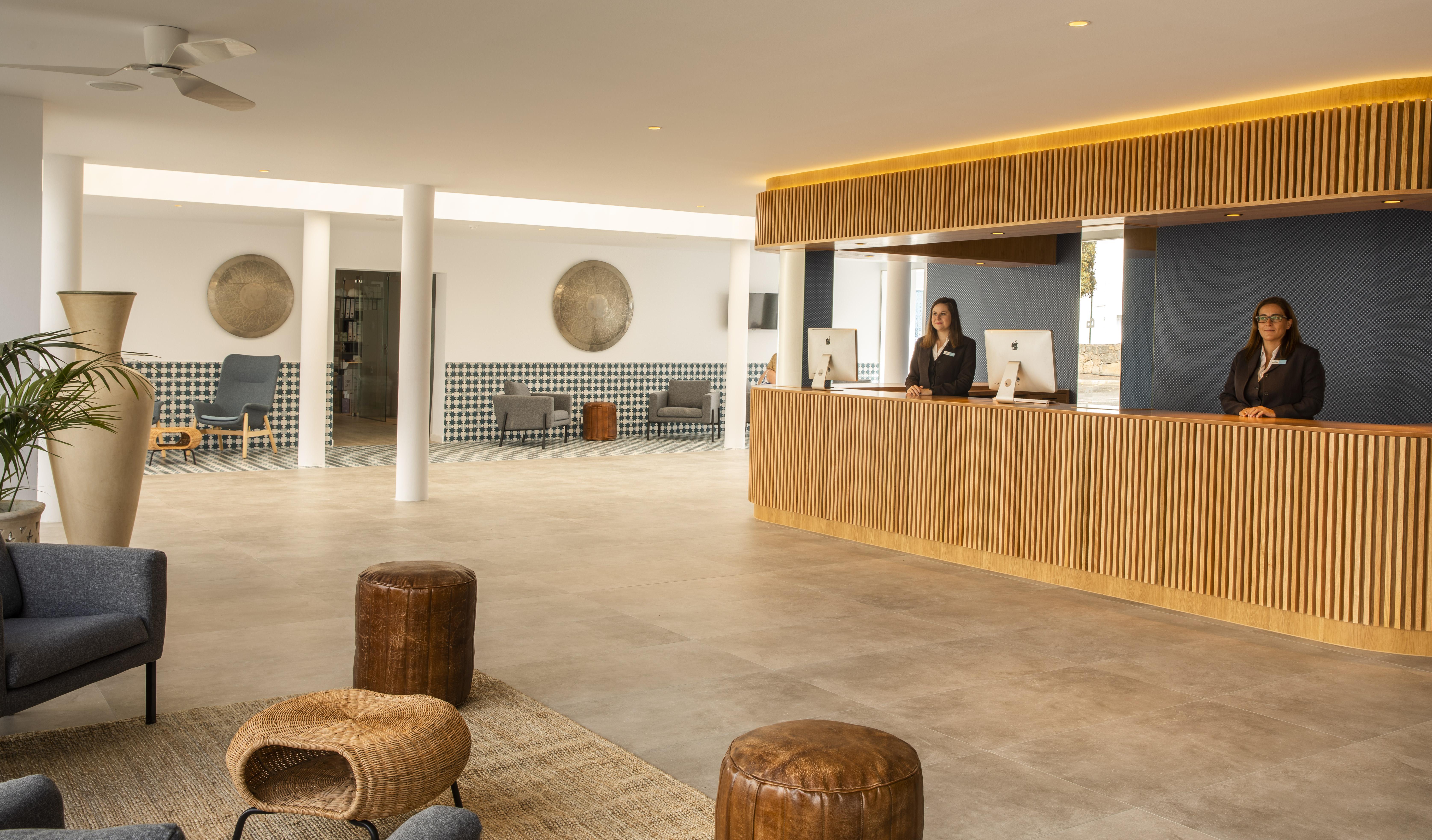 Oasis Lanz Mate Costa Teguise