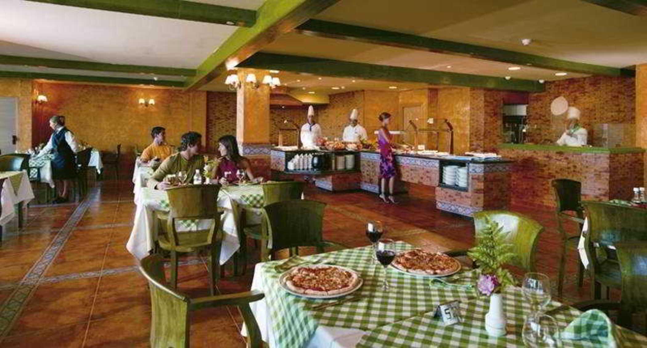 Sandos Papagayo Hotel