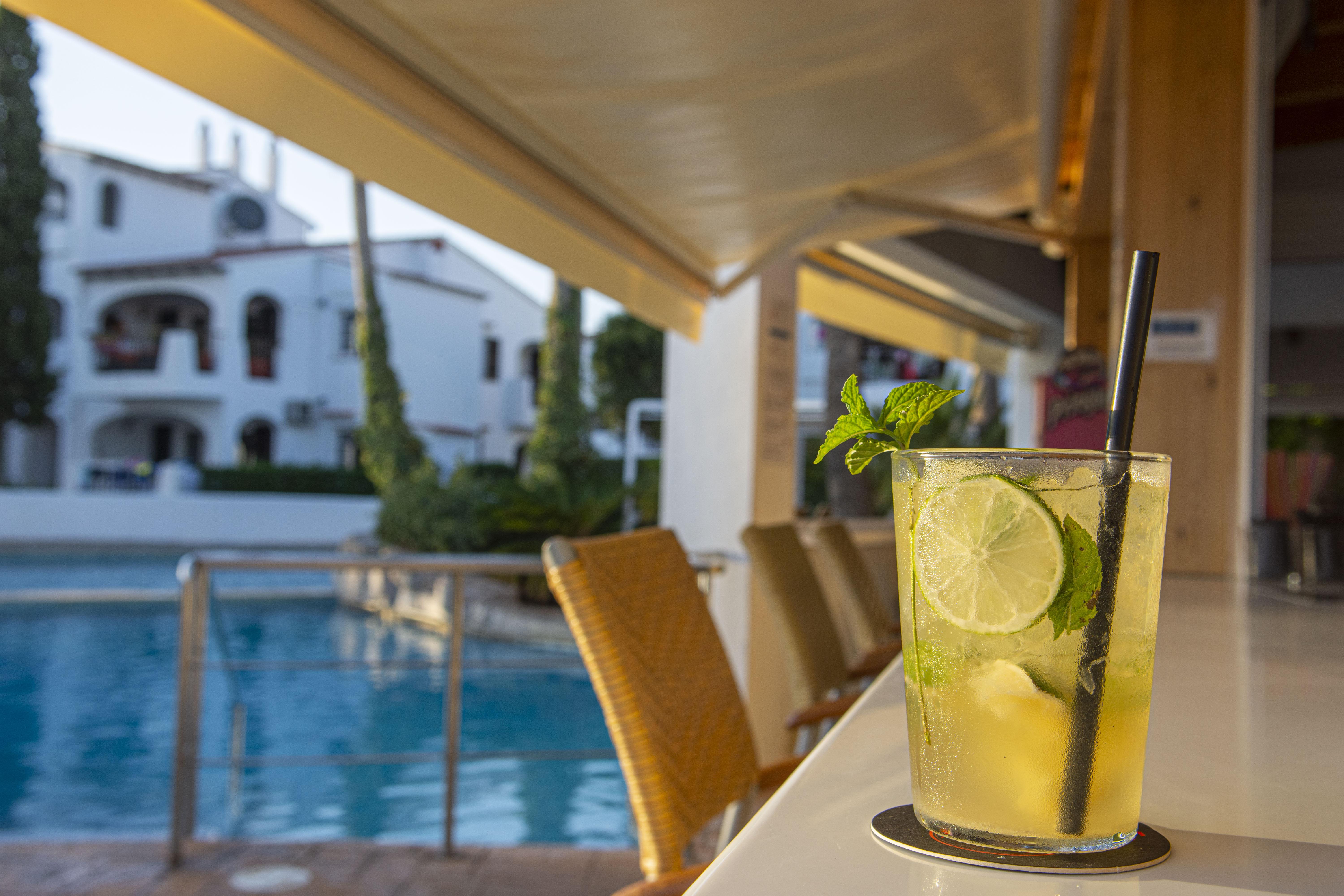 Siesta Mar Apartahotel