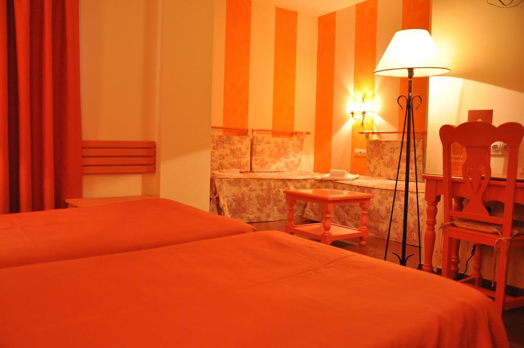 Alborán Chiclana 3*