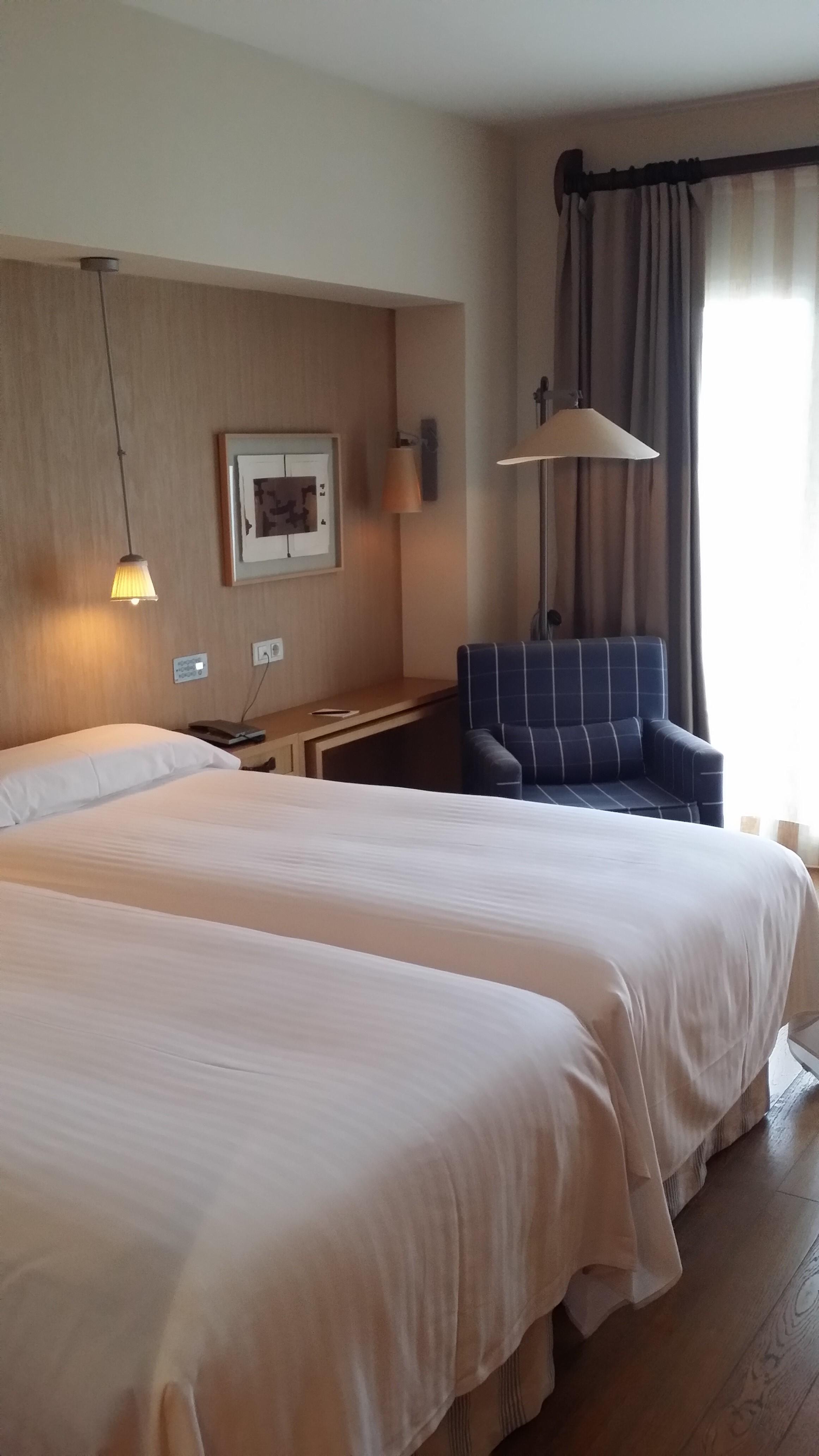 Alanda Hotel 5*