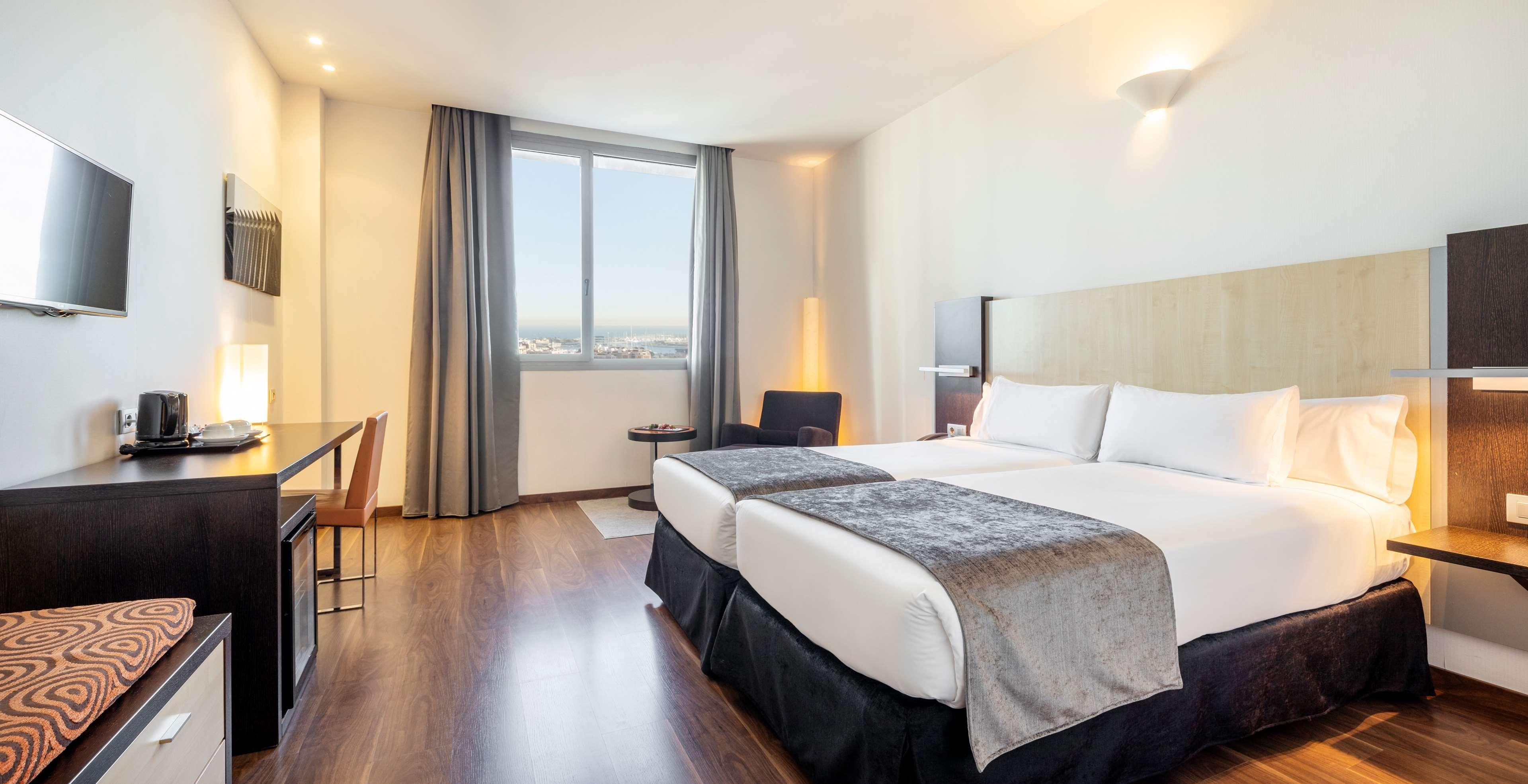 Ilunion Aqua 4 4* Valencia