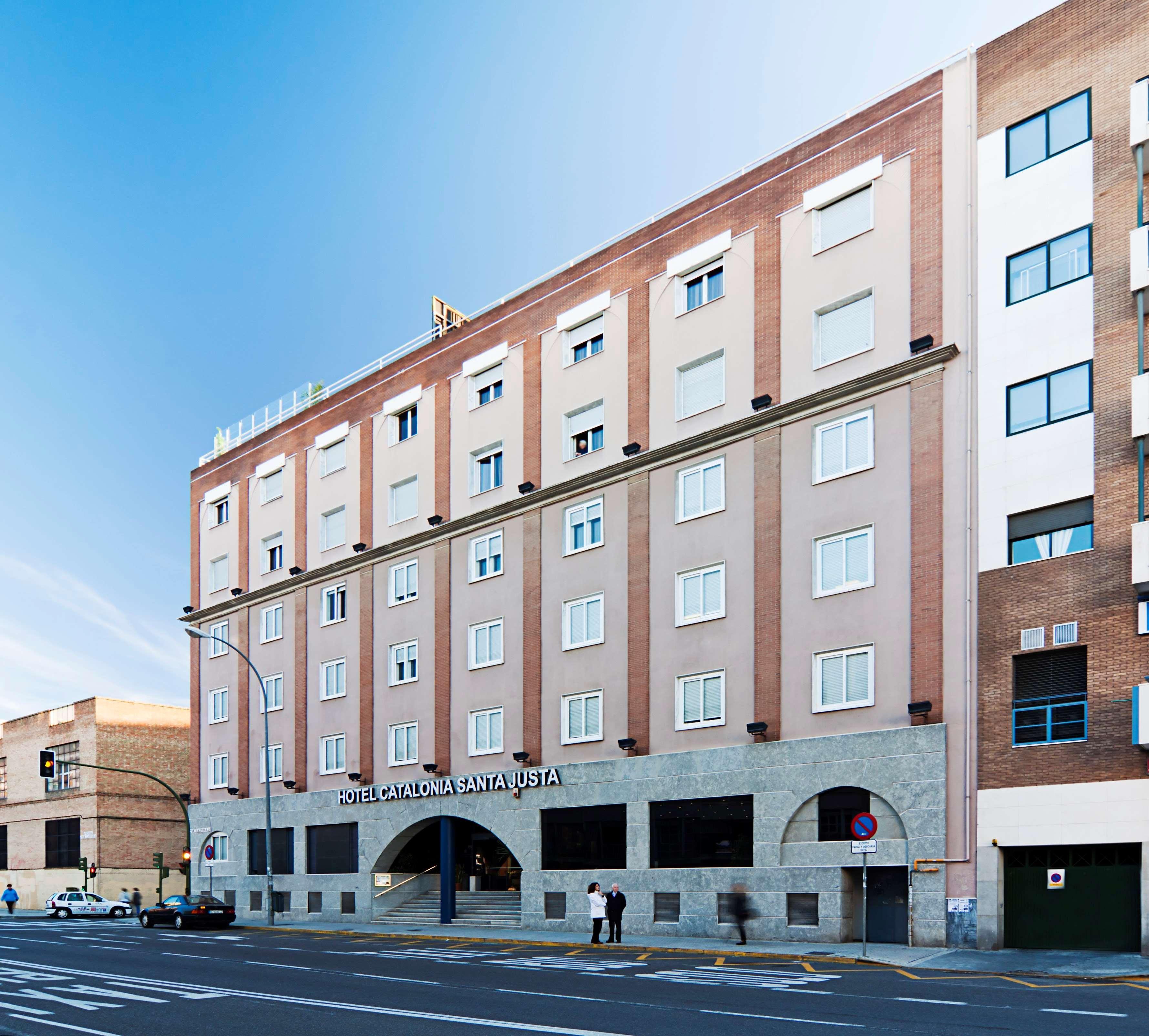 Catalonia Santa Justa 4*