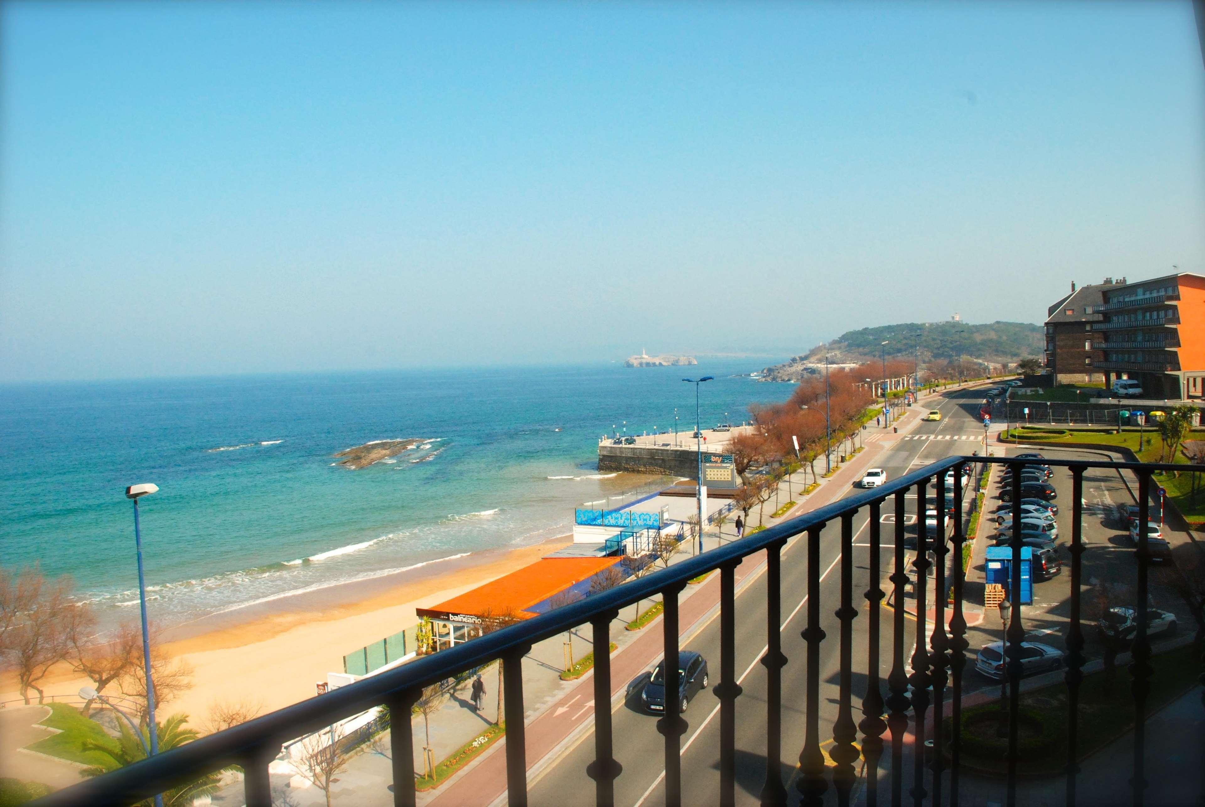 Silken Río Hotel 4*