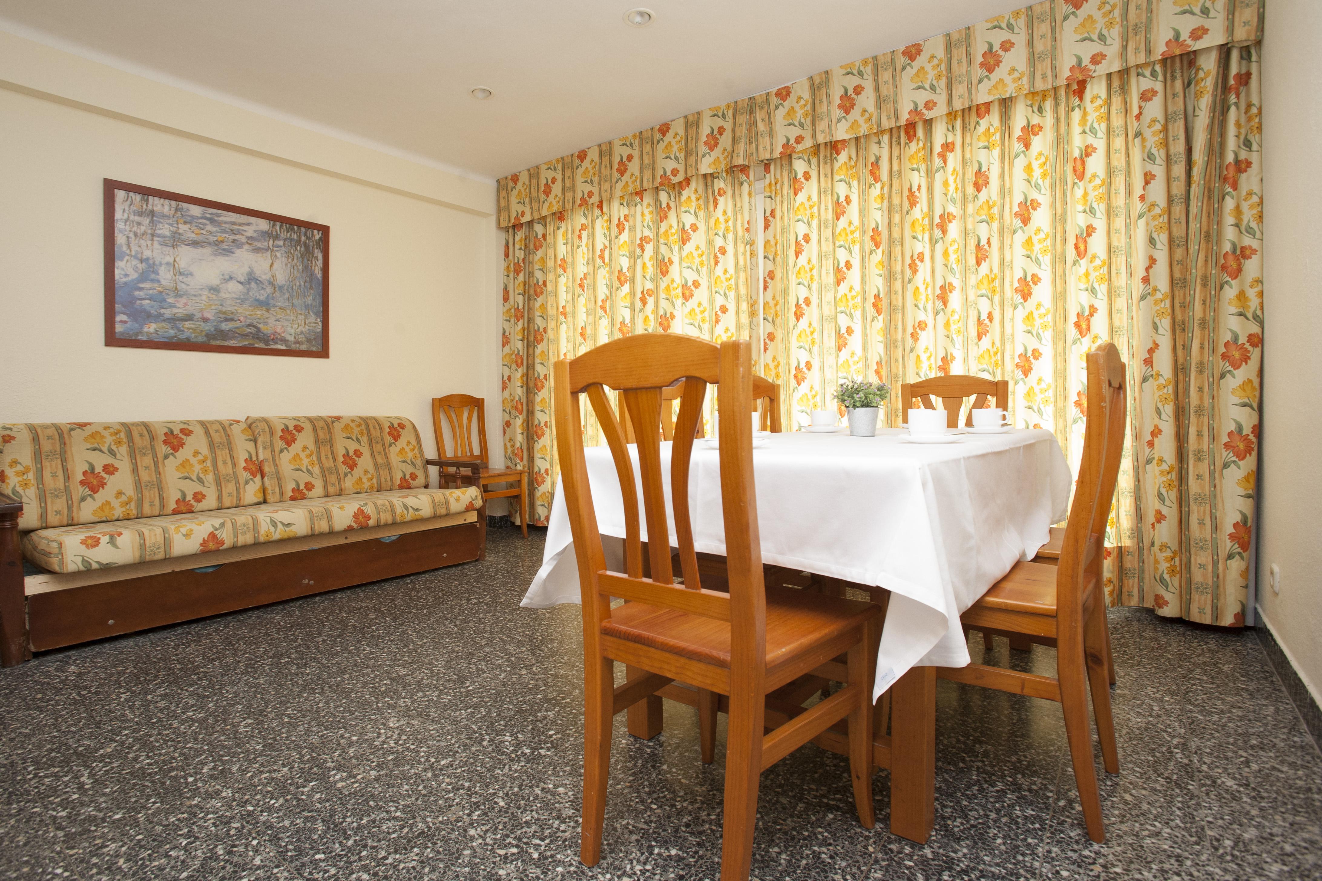 Rentalmar Goya Hotel