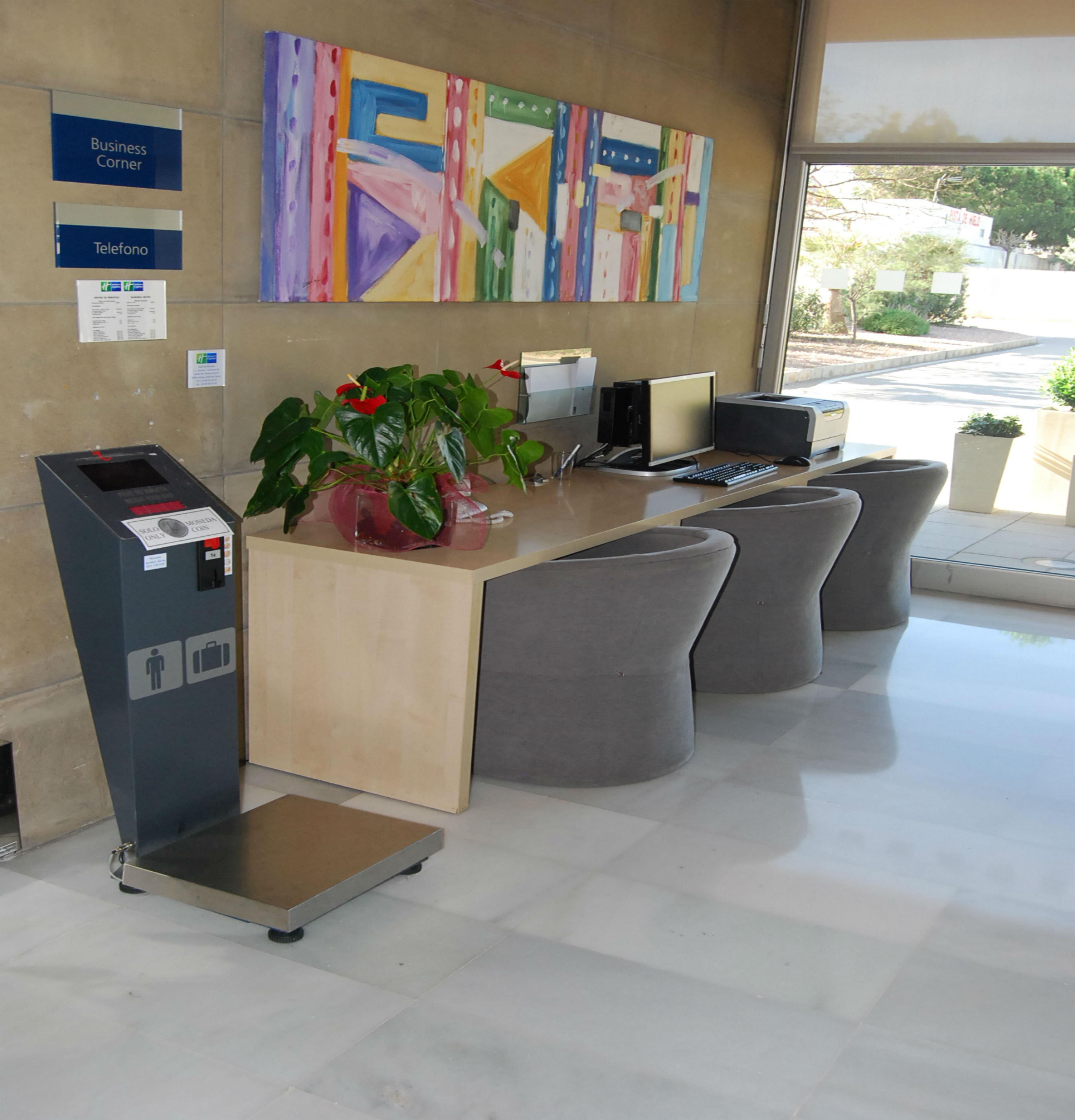 Express Valencia Bonaire By Ihg