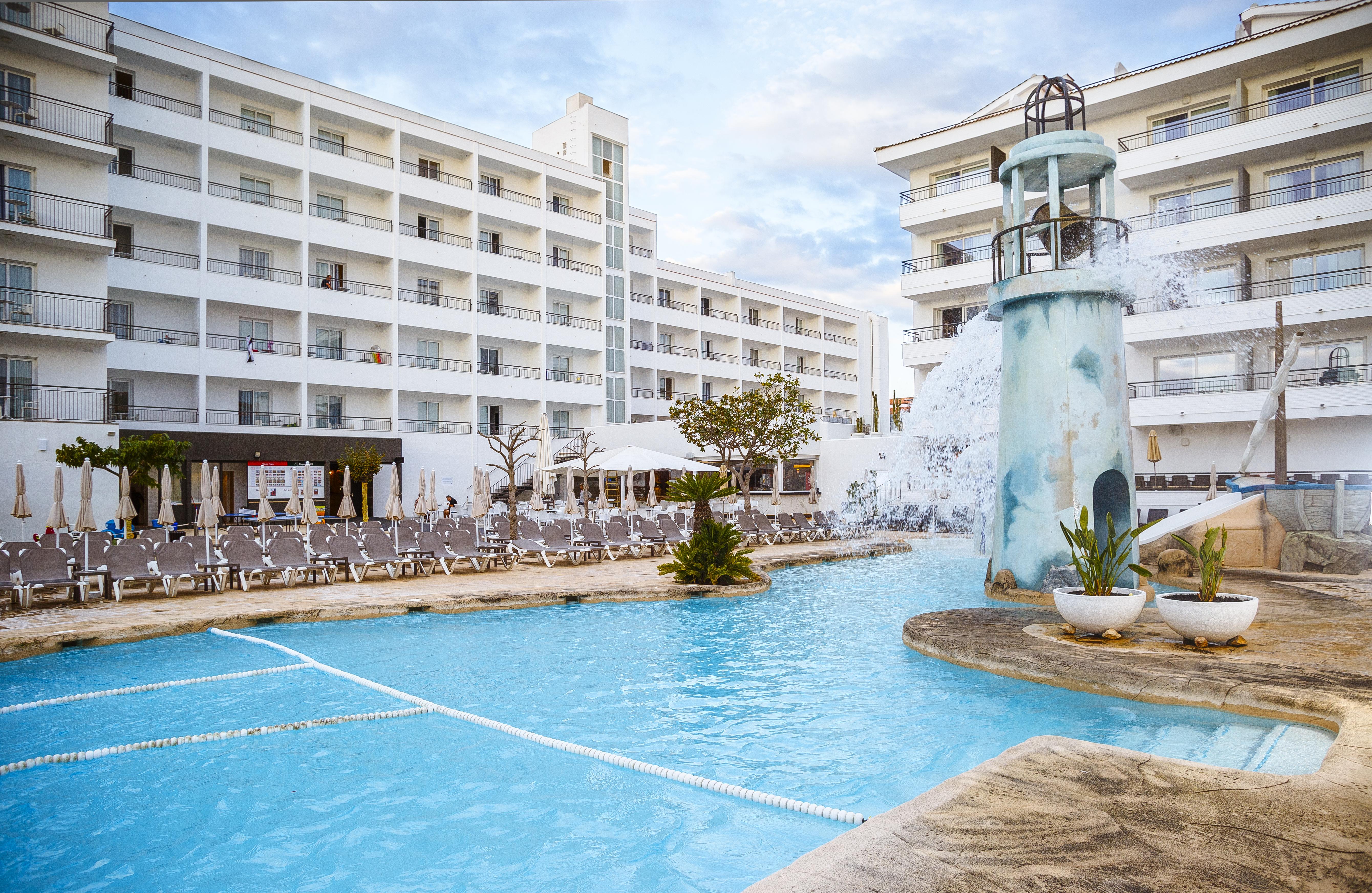 Fergus Club Pineda Splash 4* Pineda de Mar