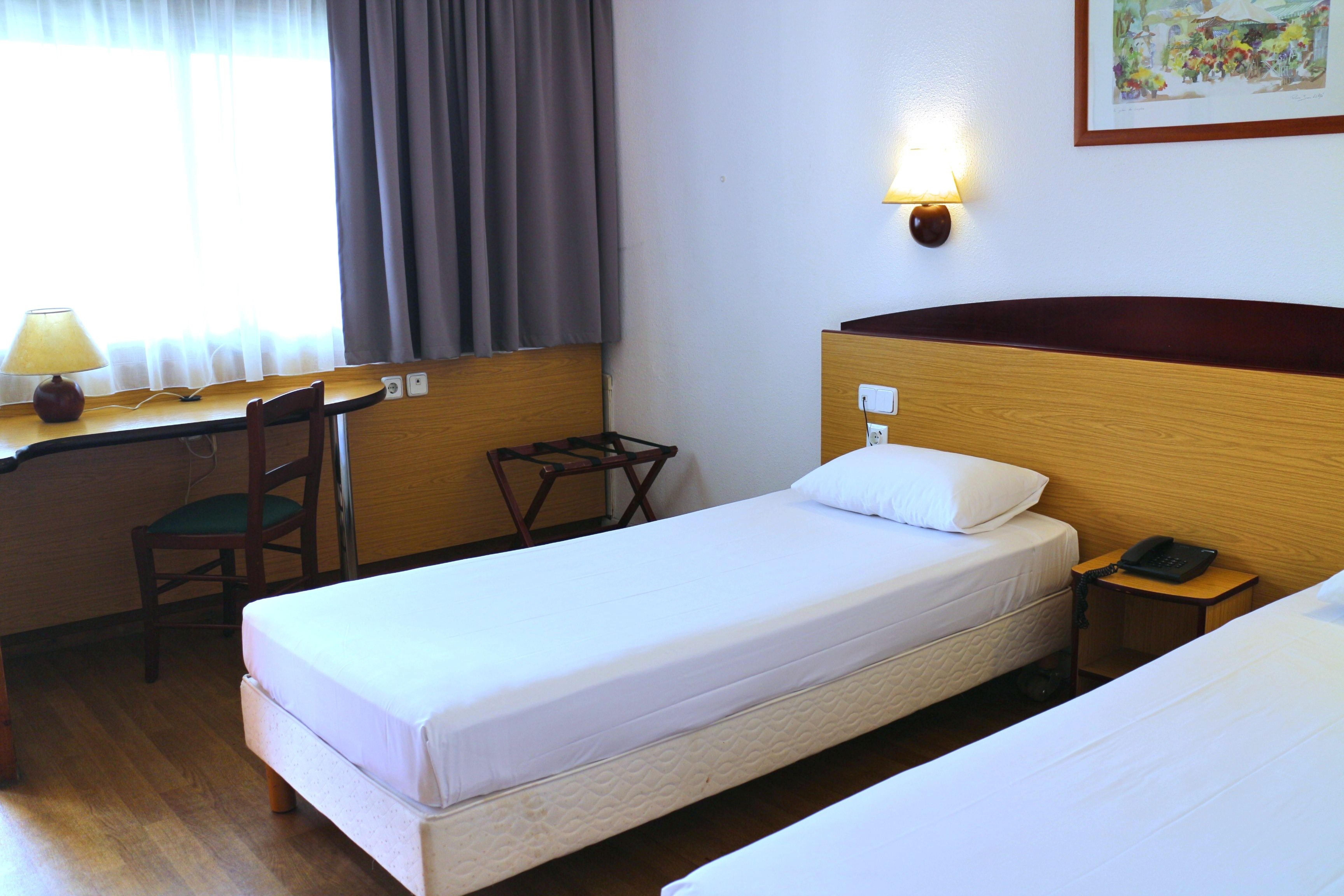 Travelodge Barcelona Del Valles Hotel