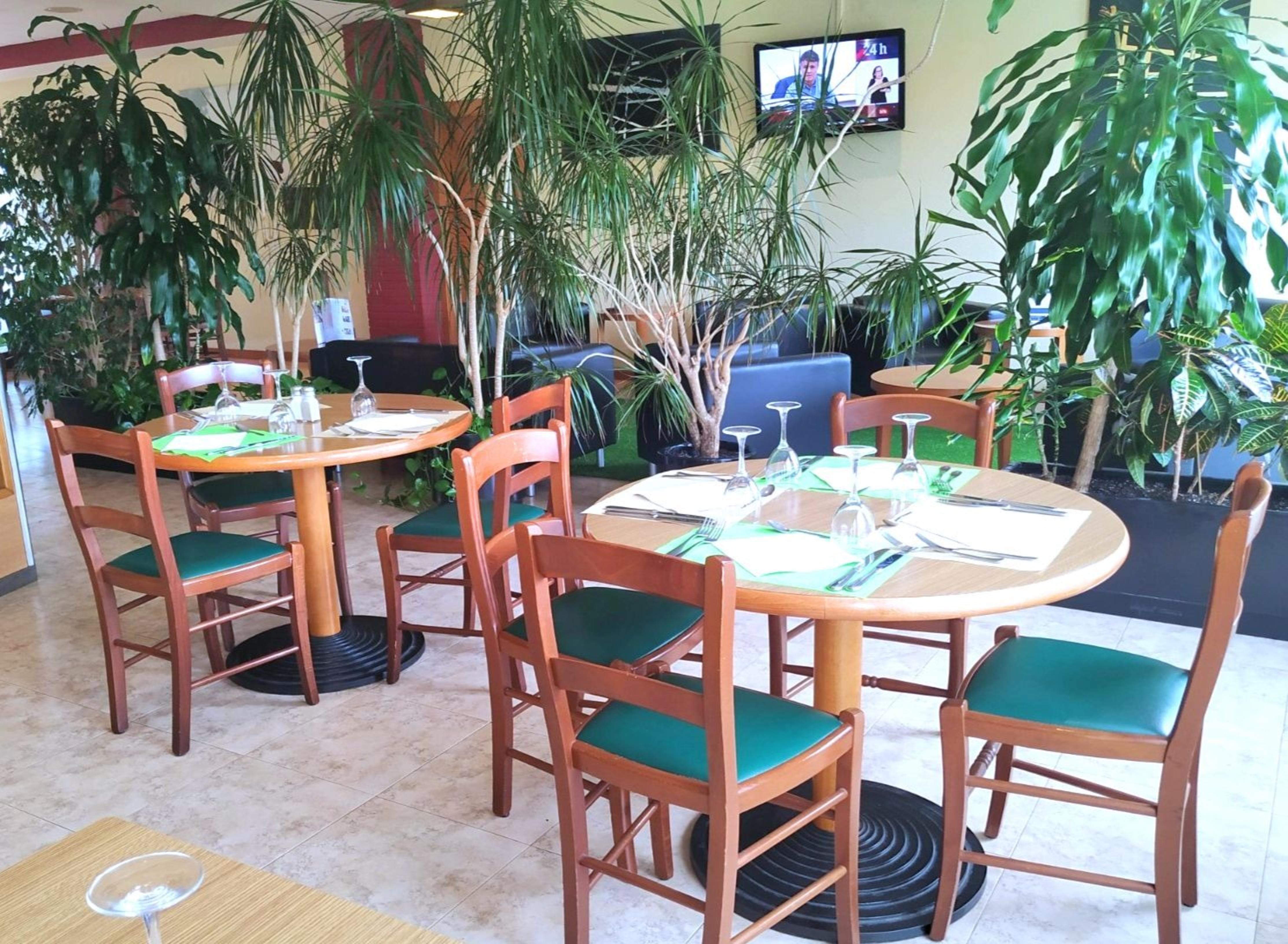 Hotel Travelodge Barcelona Del Valles 3*