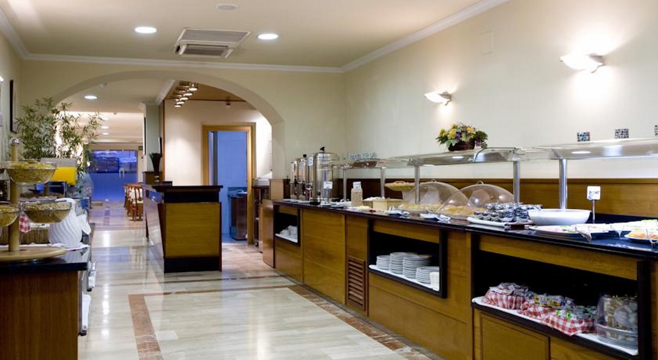 Oasis Hotel Barcelona