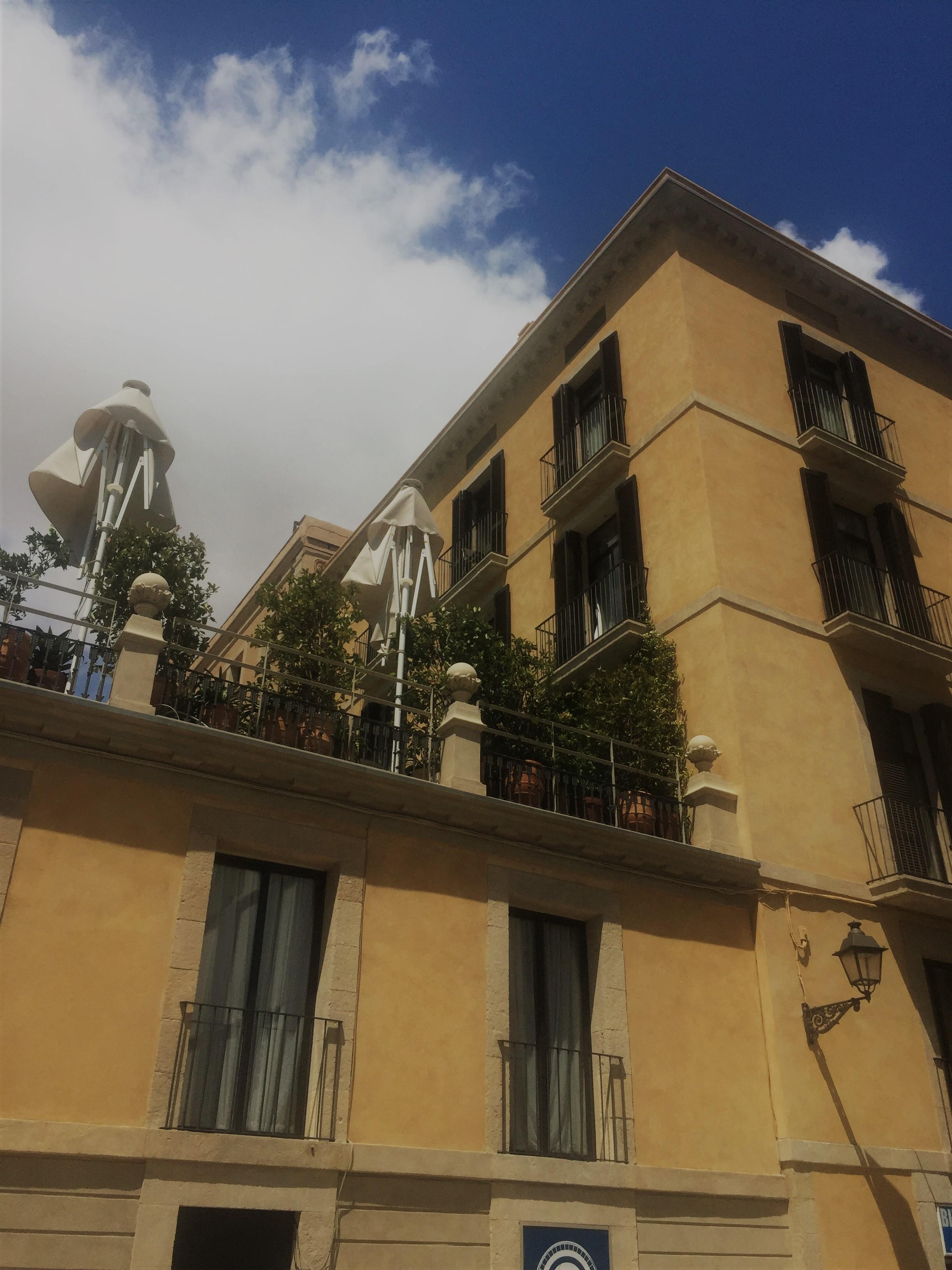 Oasis Hotel