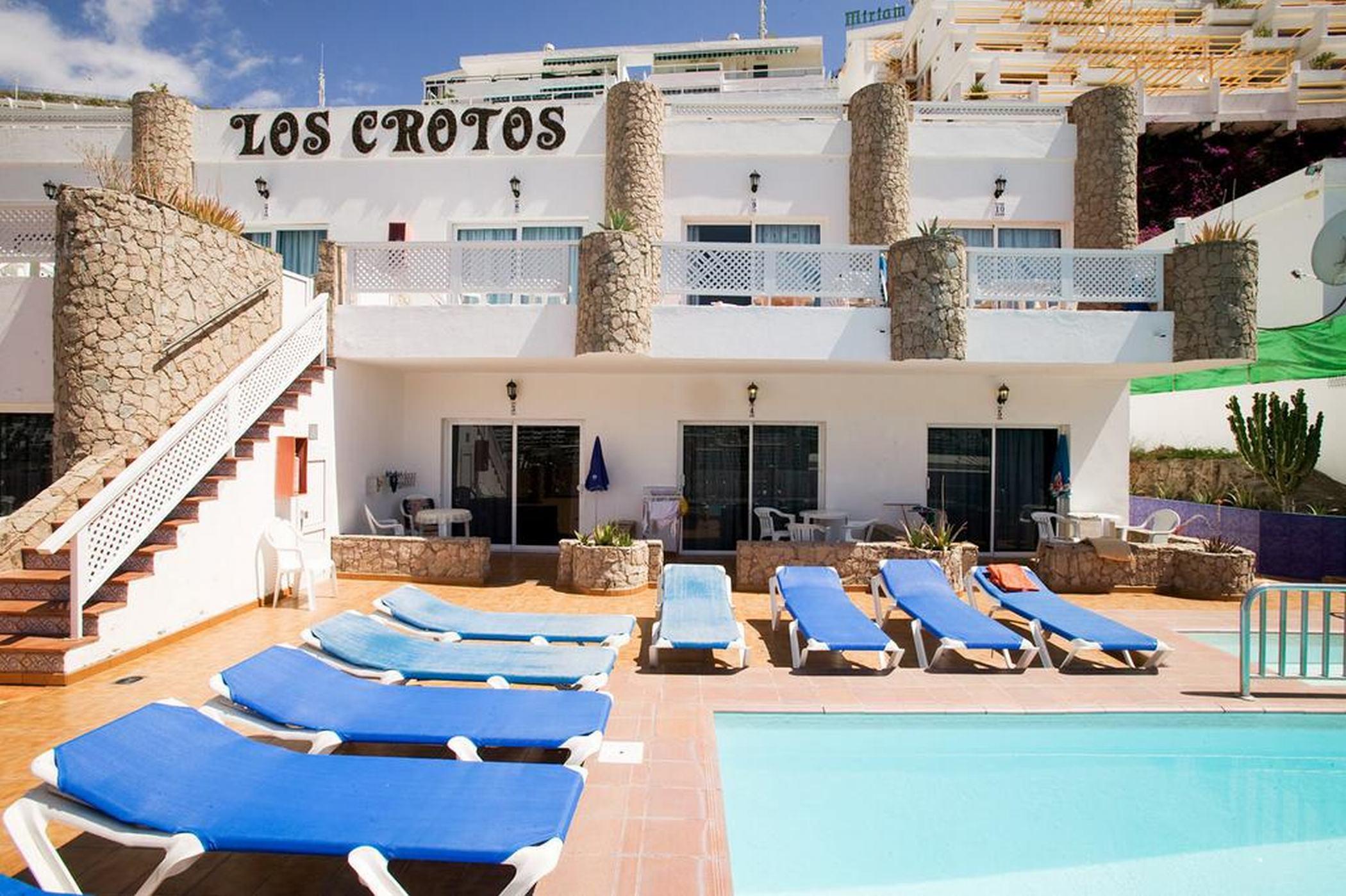 Crotos Hotel