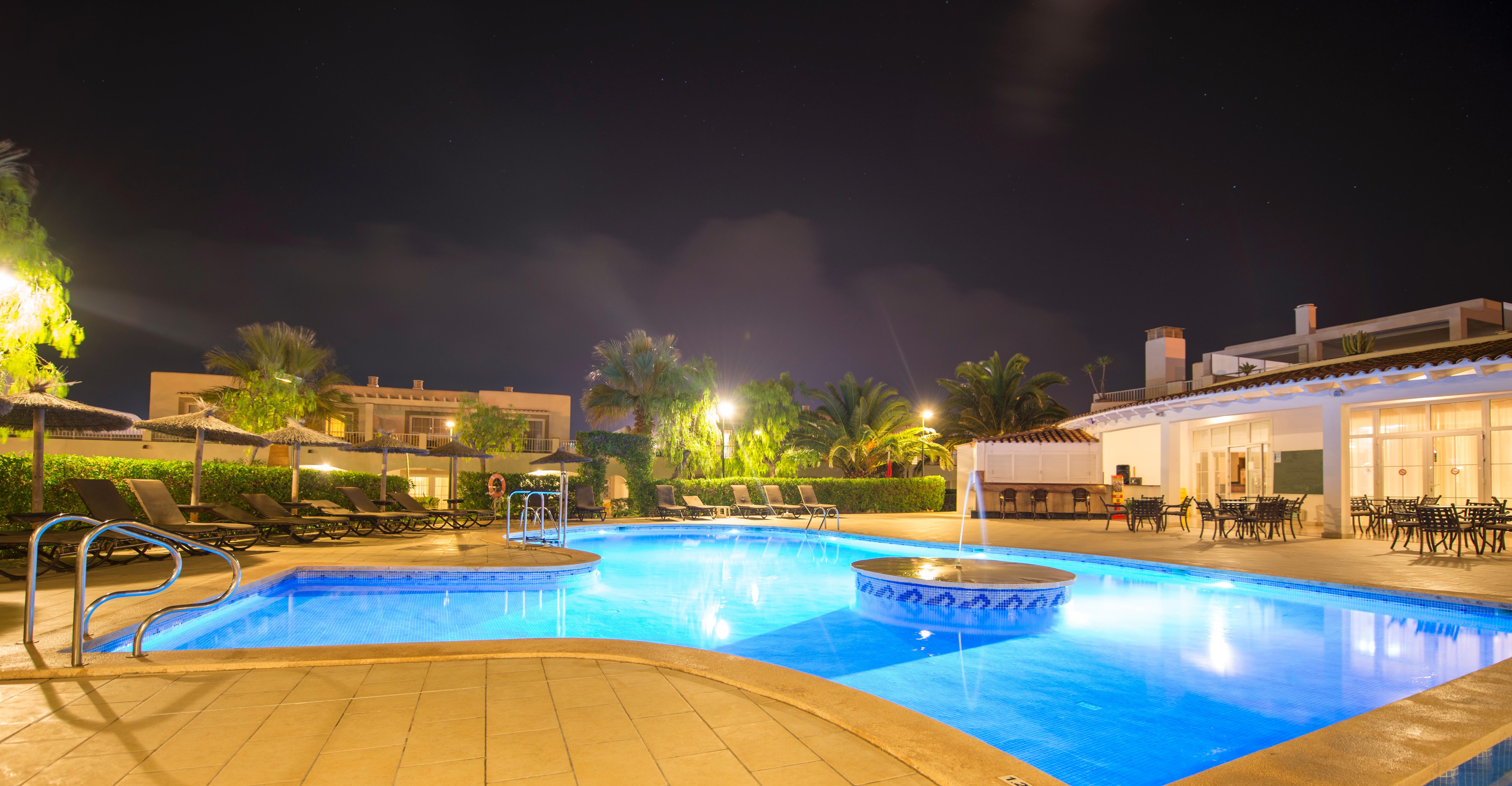 Ona Village Apartahotel