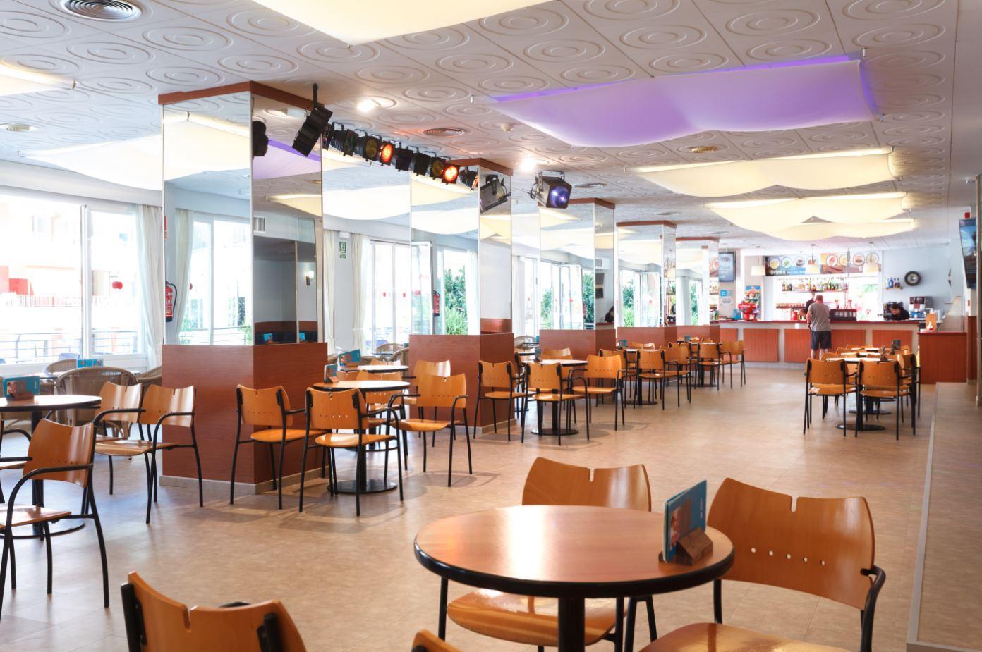 Oasis Park Splash Hotel Calella