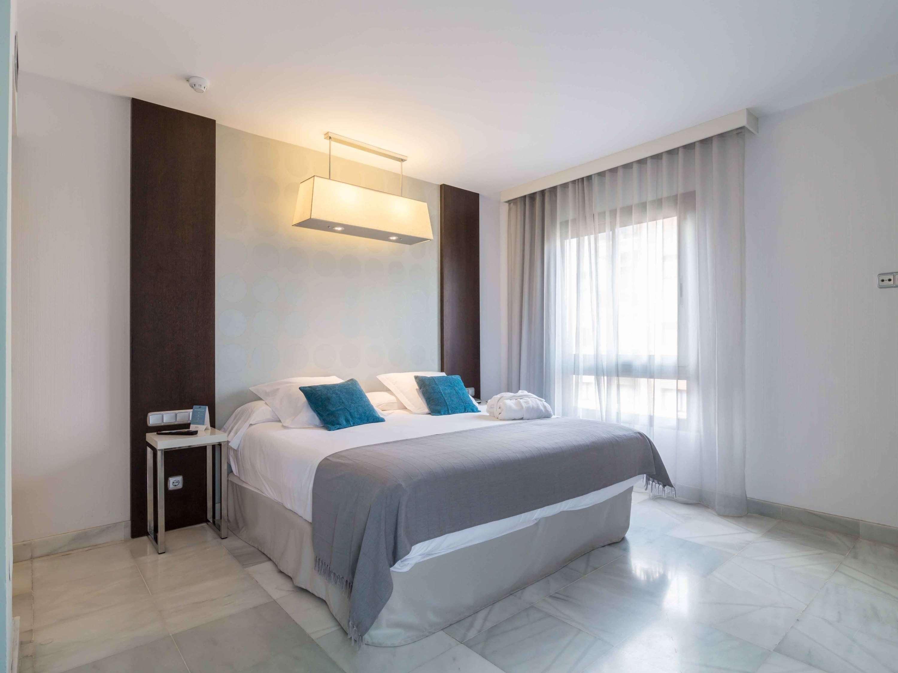 Hotel Suittes 3*