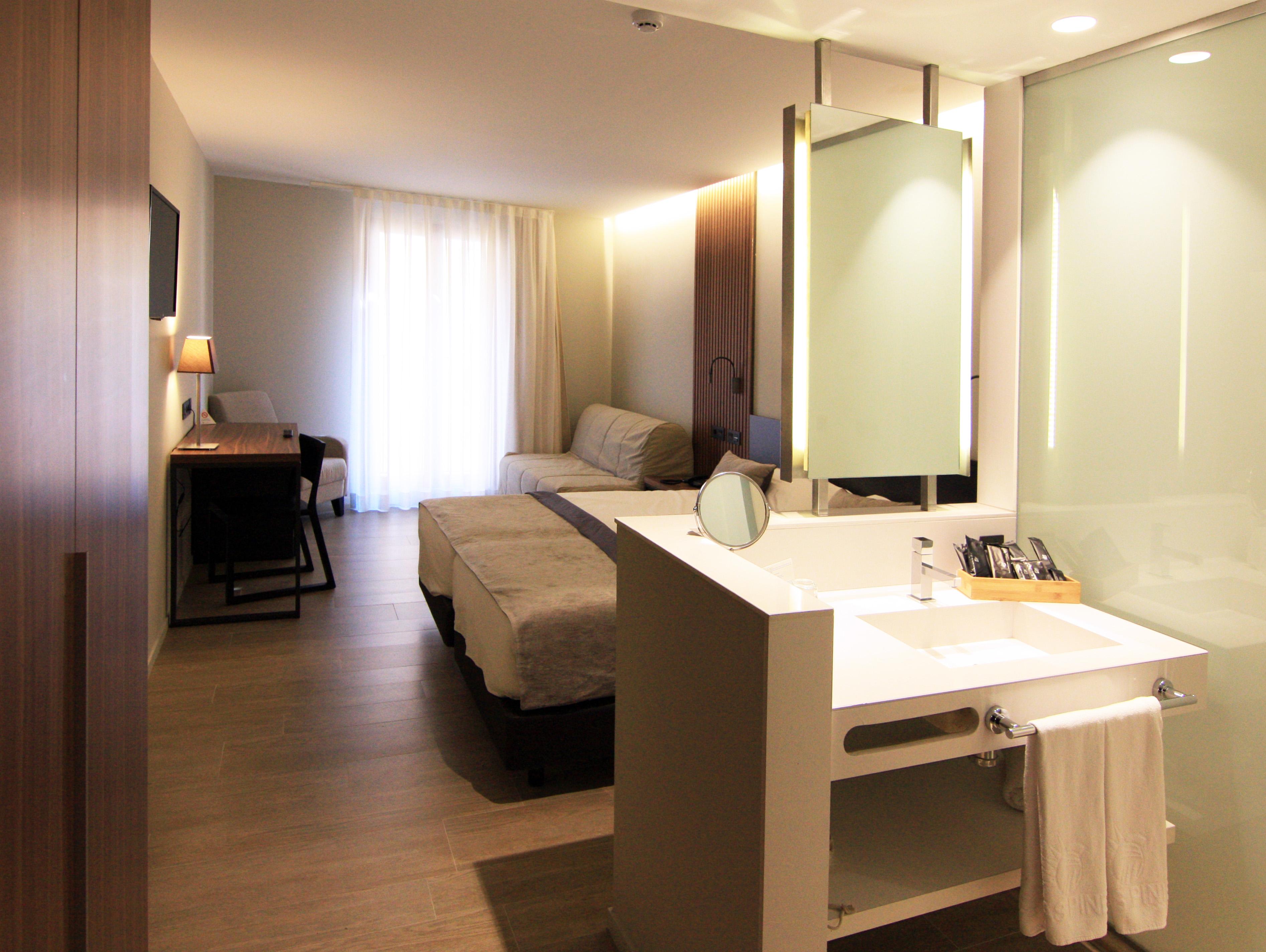 Raval De La Mar Hotel