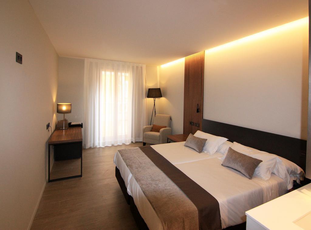 Raval De La Mar Hotel