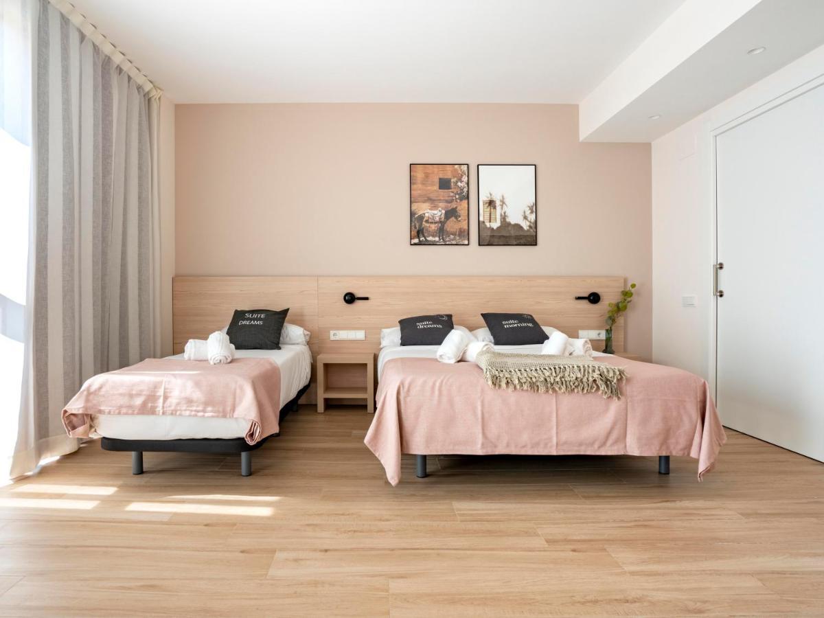 Hotel Limehome Carrer De Besalu 82 Barcelona