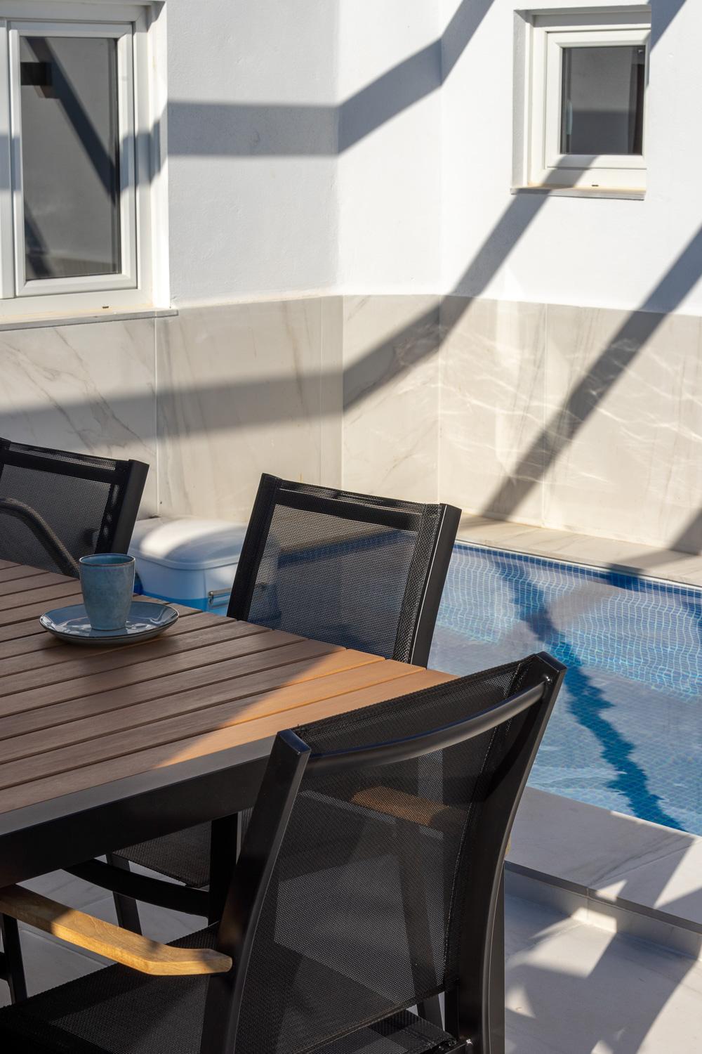 Unique Beachfront Rooftop In By Costarentals - Ref 59 Apartment *